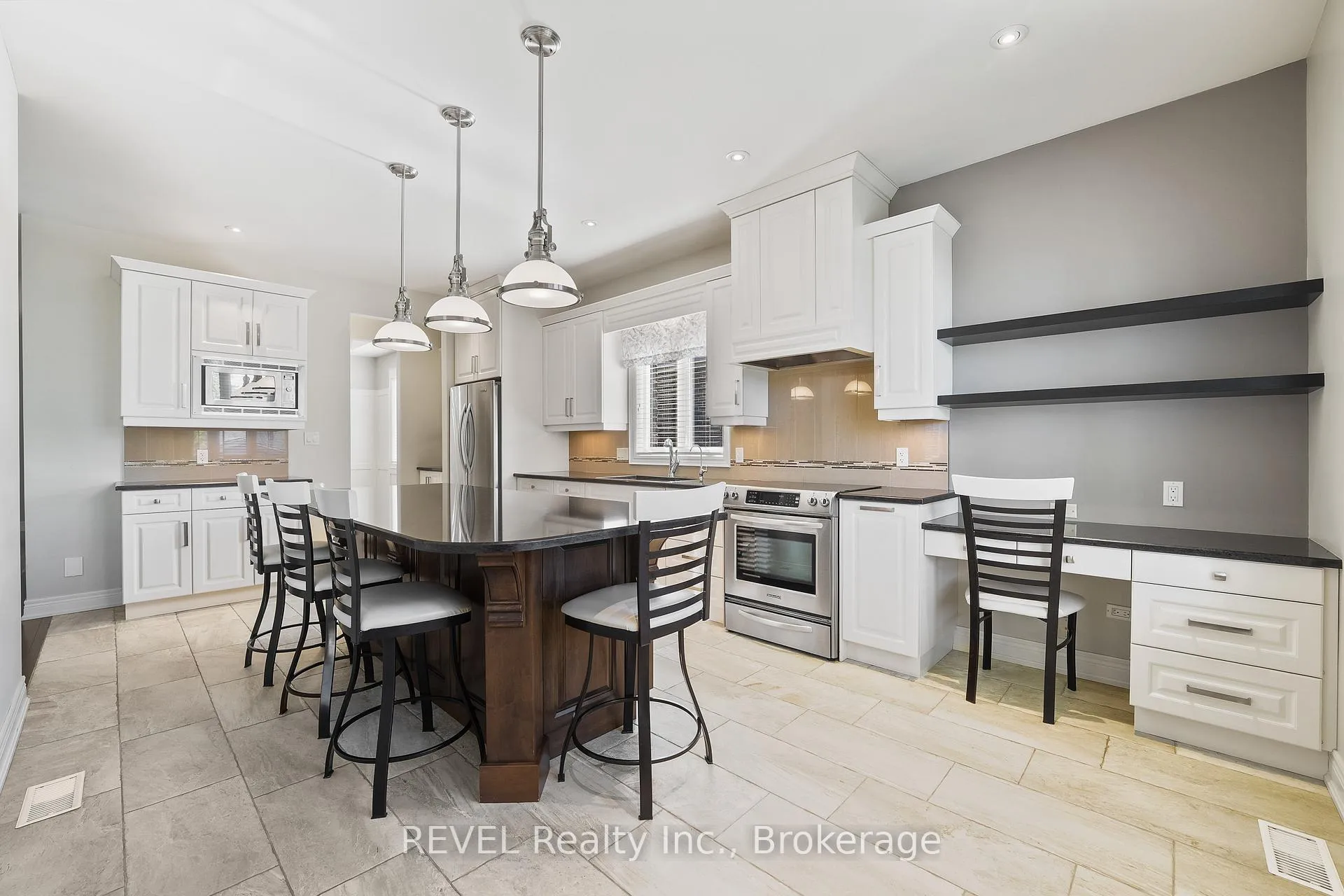 Photo 16 of 39 Hurricane Road, Pelham, Fonthill — HOMEH