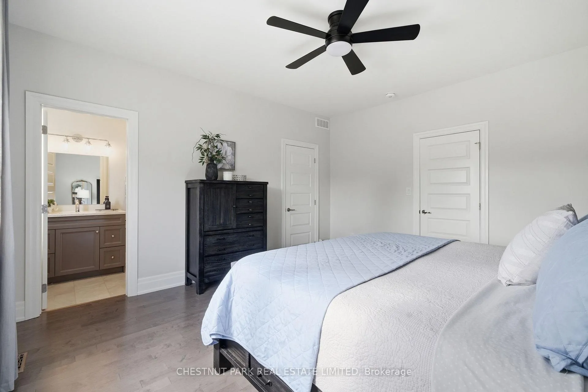 Photo 25 of 22 Curtis Street, Prince Edward County, Picton Ward — HOMEH