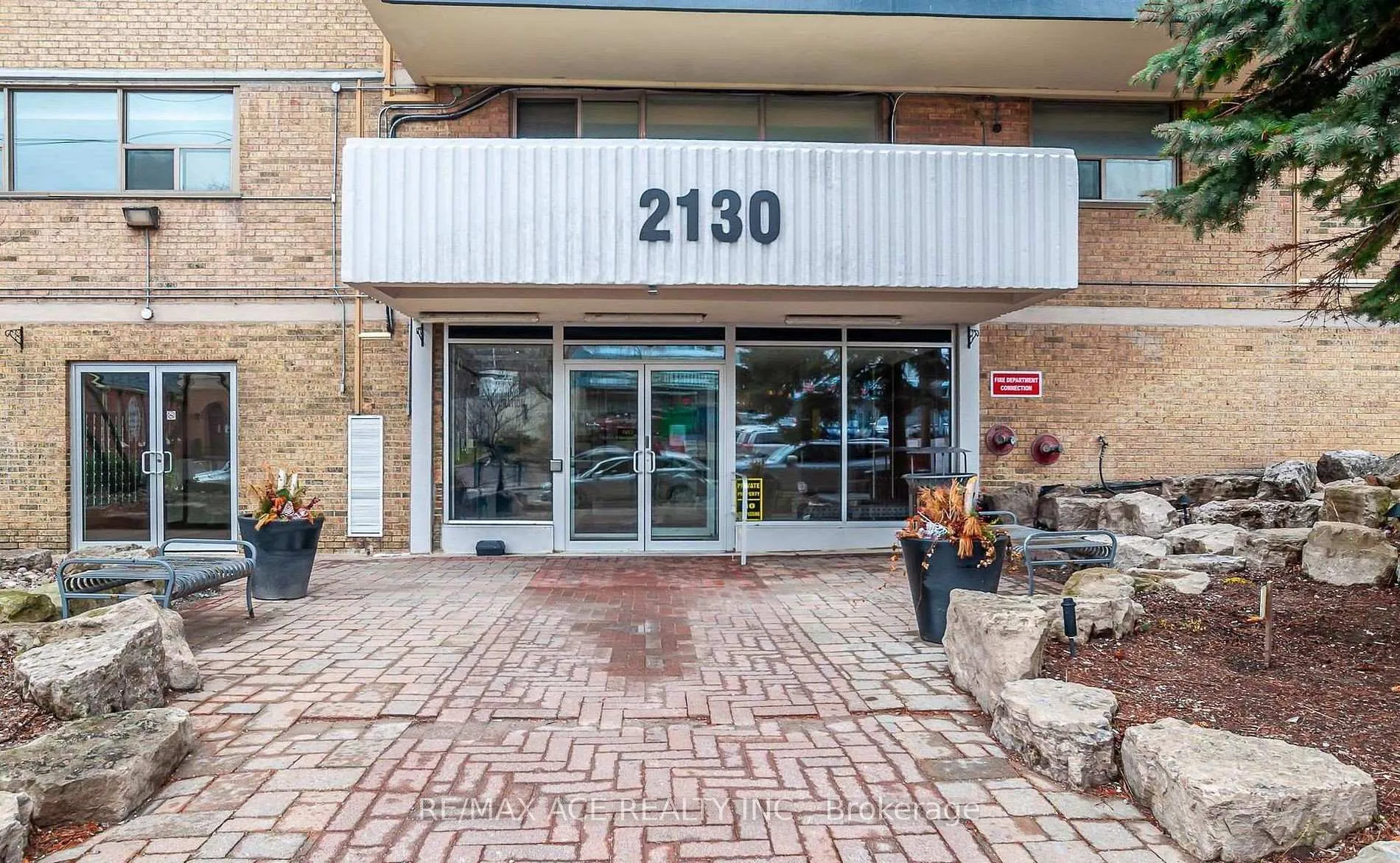Photo 1 of Unit 906, 2130 Weston Road, North York, Mount Dennis — HOMEH