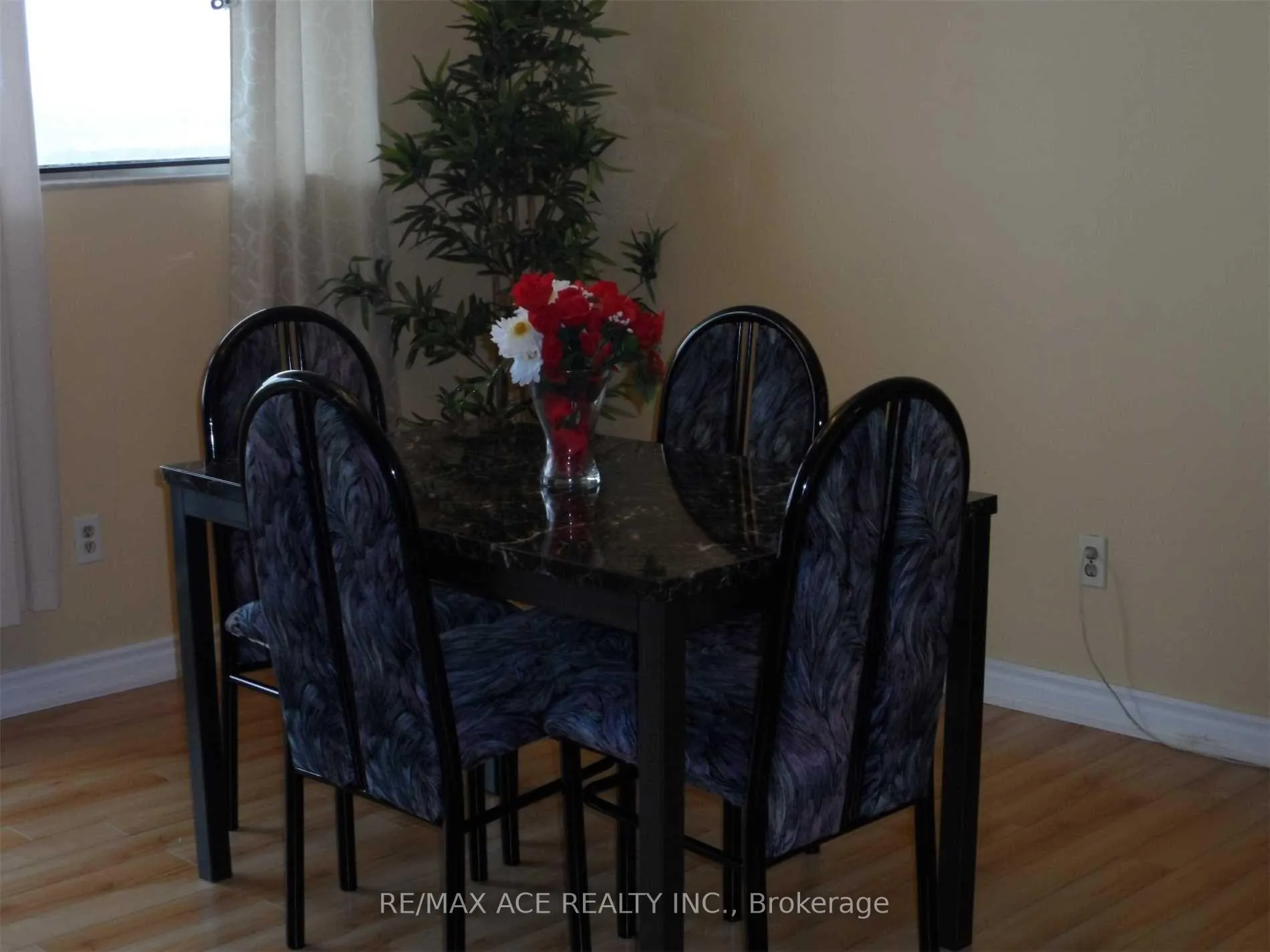 Photo 5 of Unit 906, 2130 Weston Road, North York, Mount Dennis — HOMEH