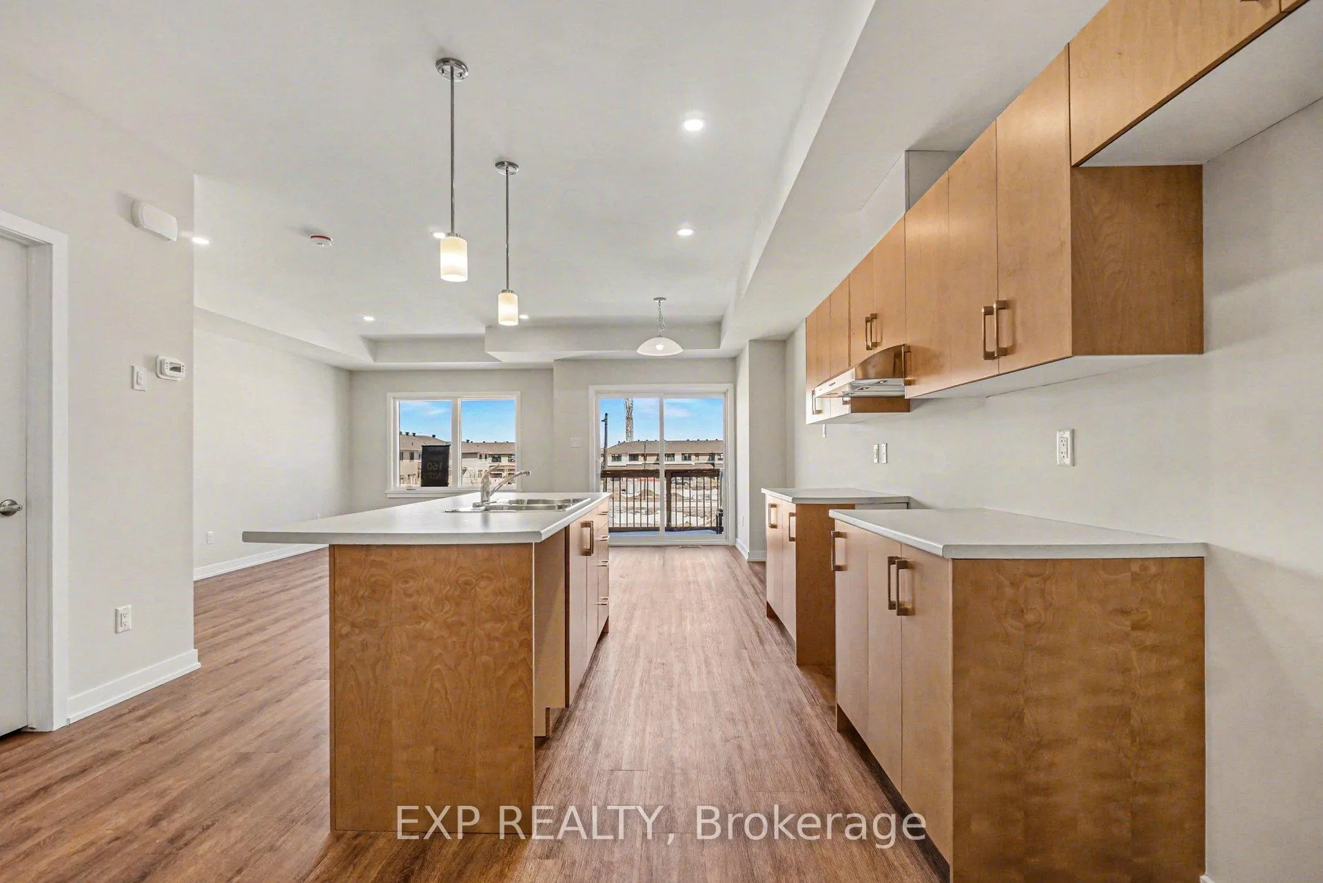 Photo 11 of 259 Craig Duncan Terrace, Ottawa, Stittsville (South) — HOMEH