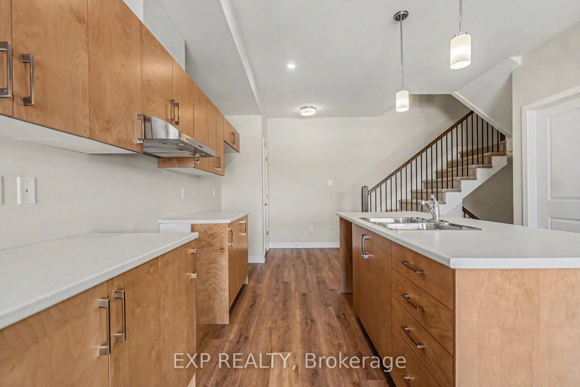 Photo 14 of 259 Craig Duncan Terrace, Ottawa, Stittsville (South) — HOMEH