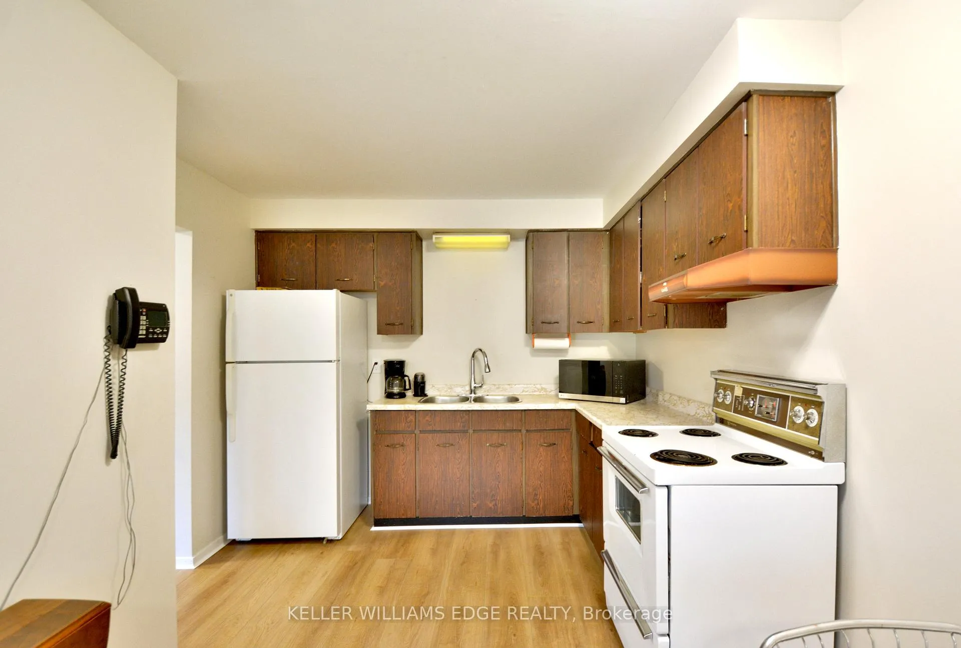 Photo 11 of 562 Forestwood Crescent, Burlington, Appleby — HOMEH