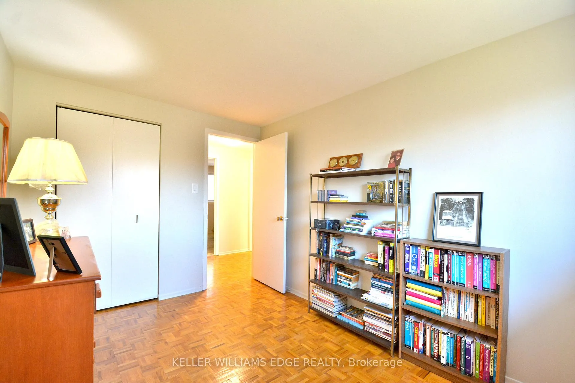 Photo 19 of 562 Forestwood Crescent, Burlington, Appleby — HOMEH