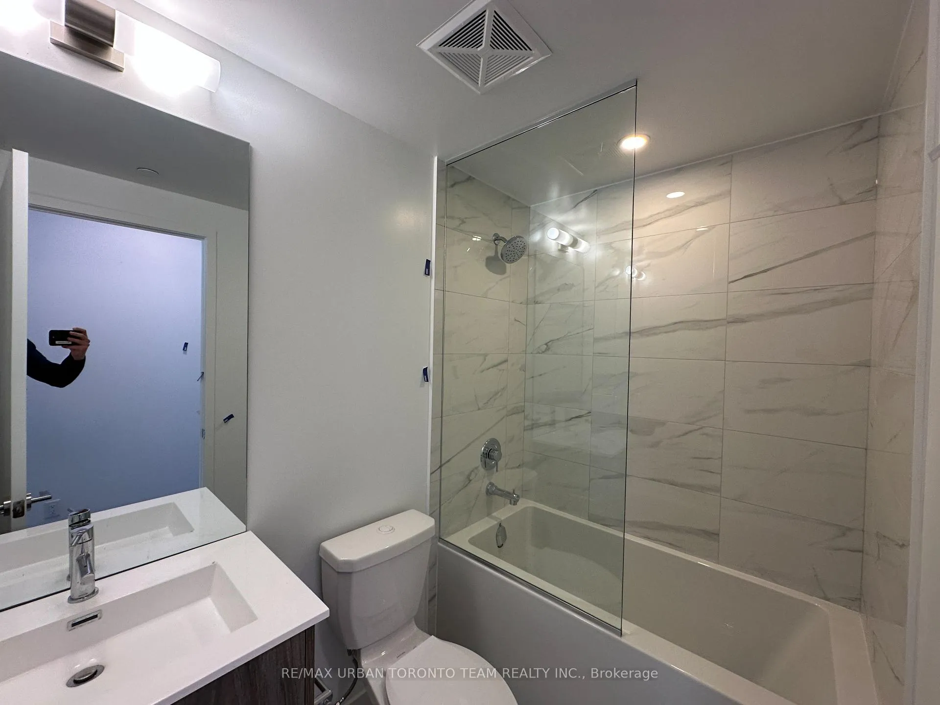 Photo 16 of Unit 3608, 180 Front Street E, Toronto, Moss Park — HOMEH