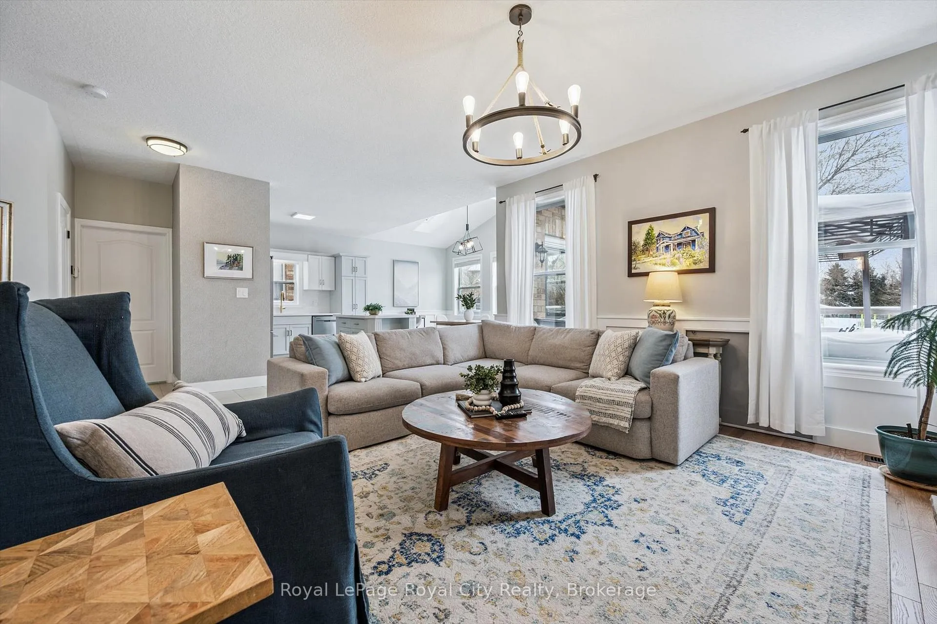 Photo 9 of 73 Amsterdam Crescent, Guelph, Pineridge/Westminster Woods — HOMEH