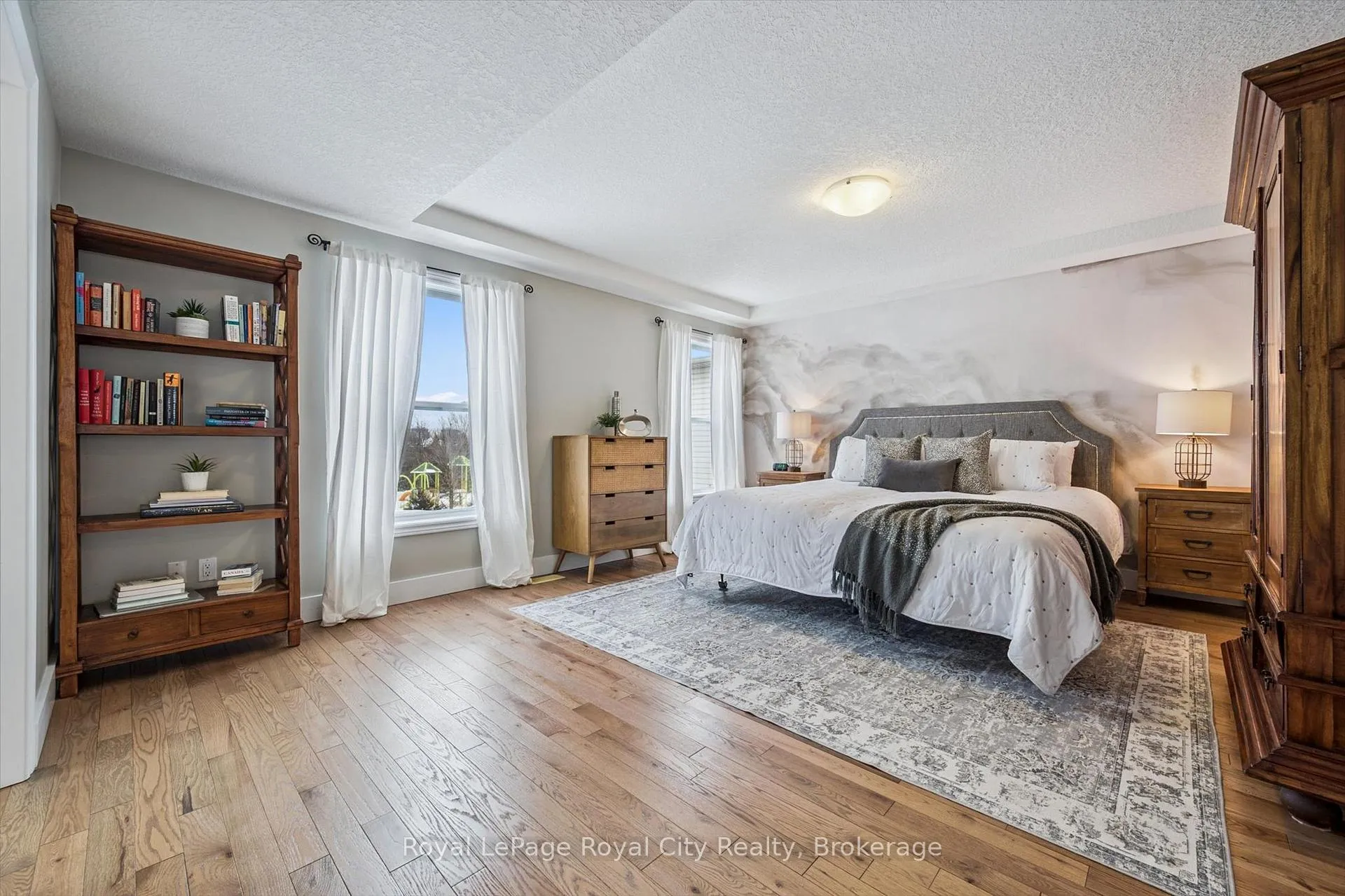 Photo 23 of 73 Amsterdam Crescent, Guelph, Pineridge/Westminster Woods — HOMEH