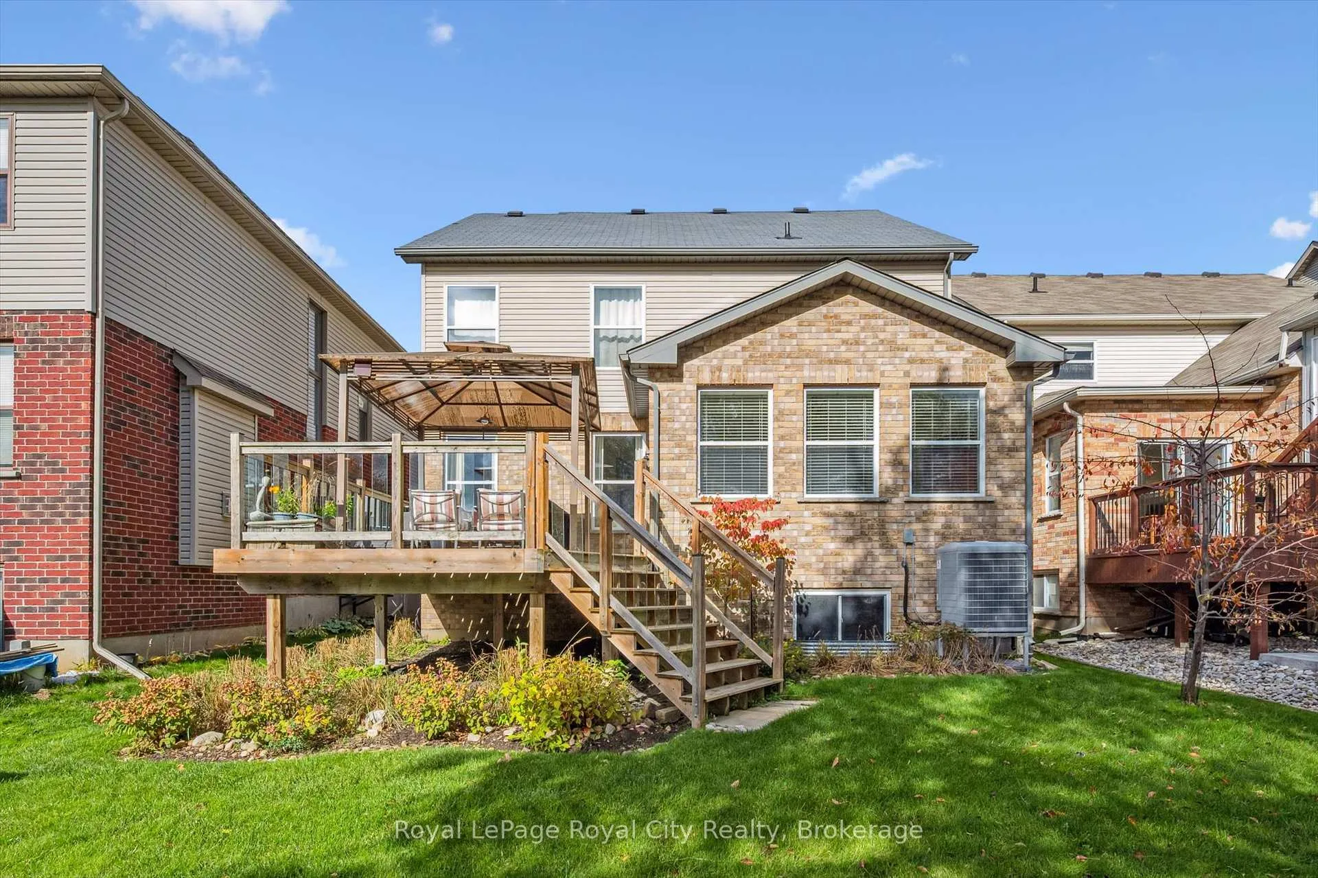 Photo 34 of 73 Amsterdam Crescent, Guelph, Pineridge/Westminster Woods — HOMEH