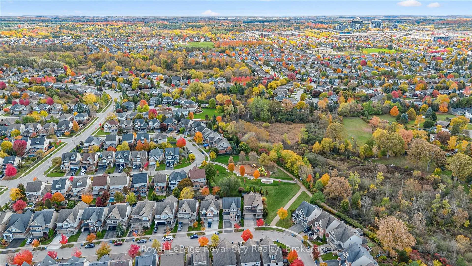Photo 41 of 73 Amsterdam Crescent, Guelph, Pineridge/Westminster Woods — HOMEH