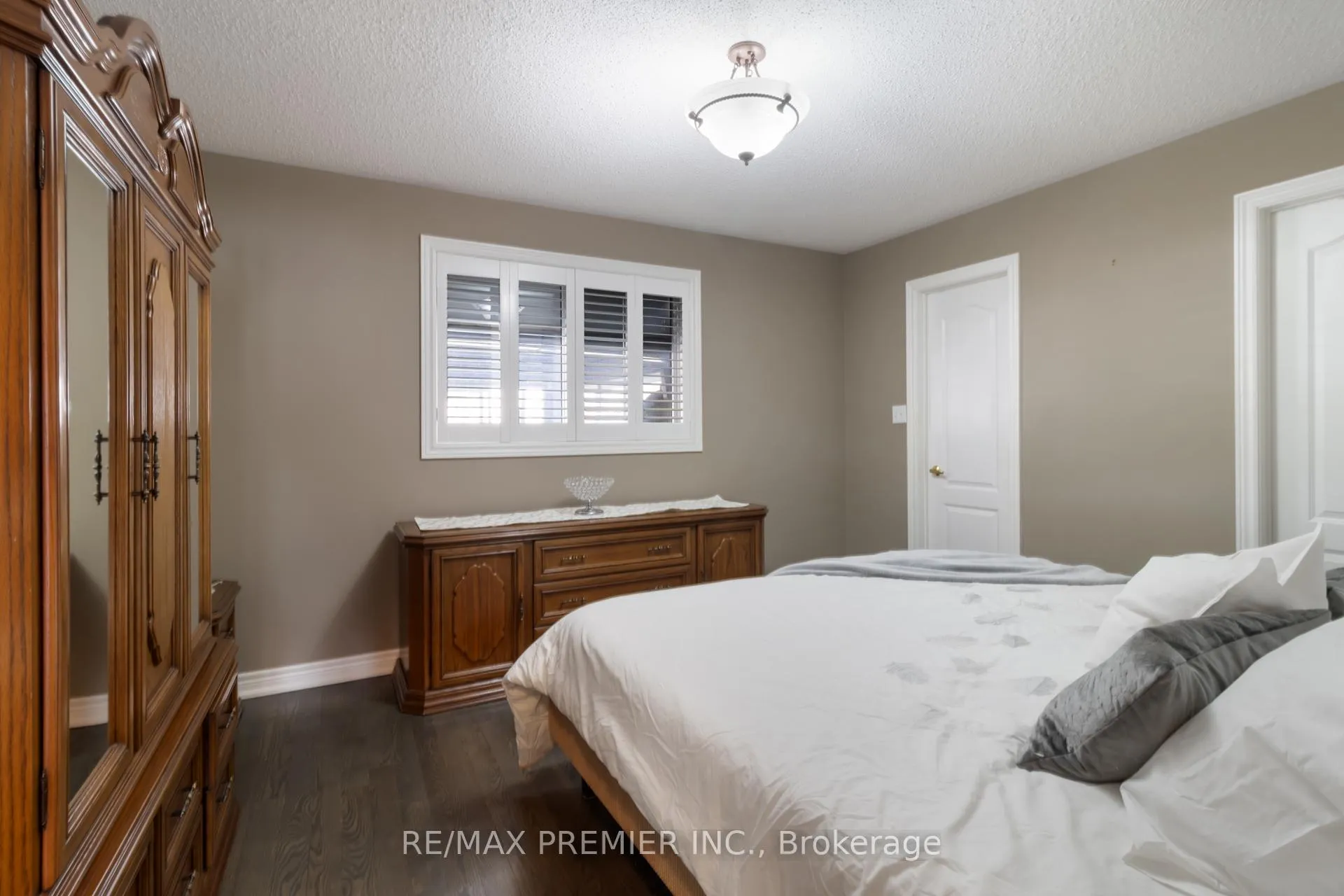 Photo 19 of 78 Rosanna Crescent, Vaughan, Maple — HOMEH