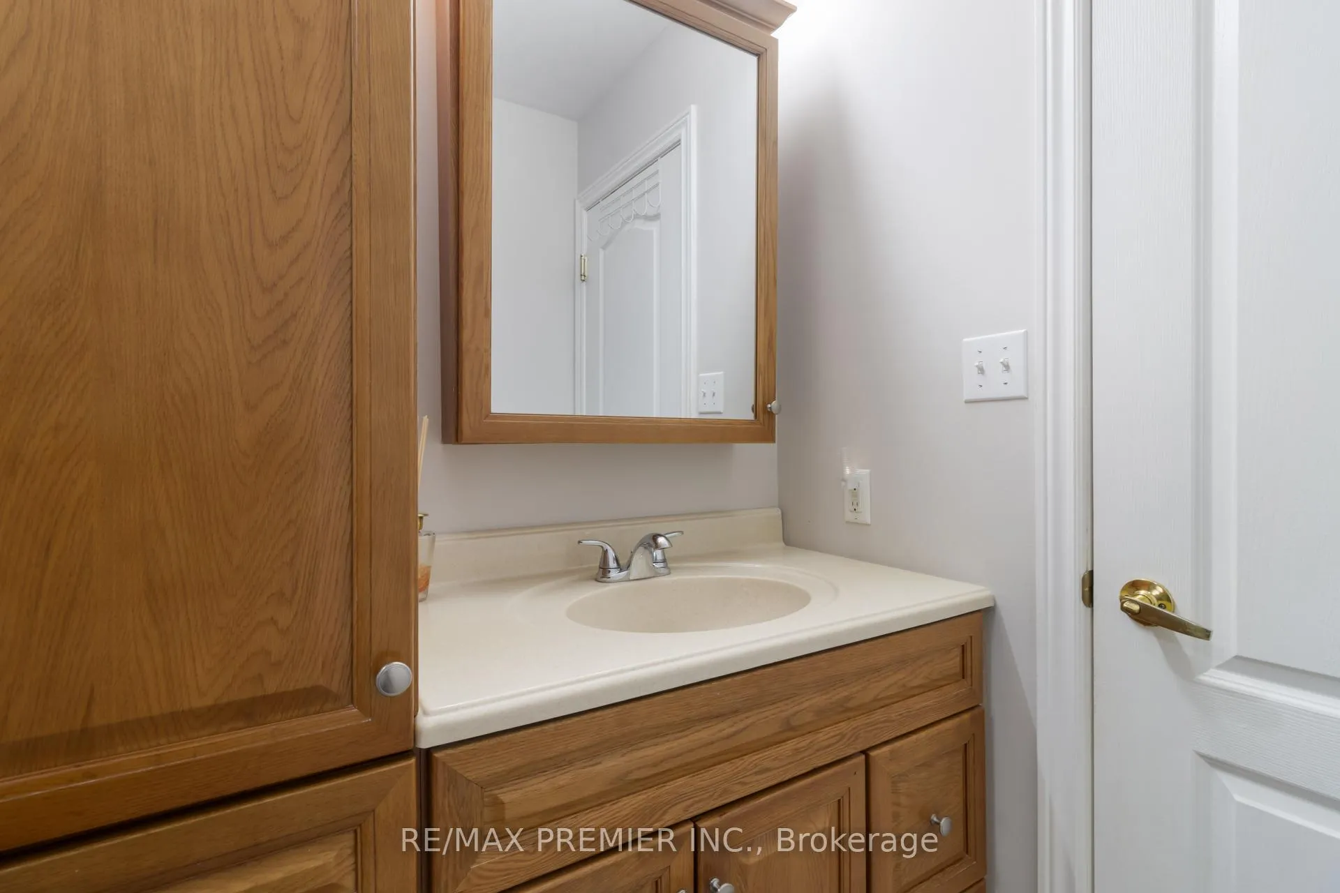 Photo 23 of 78 Rosanna Crescent, Vaughan, Maple — HOMEH