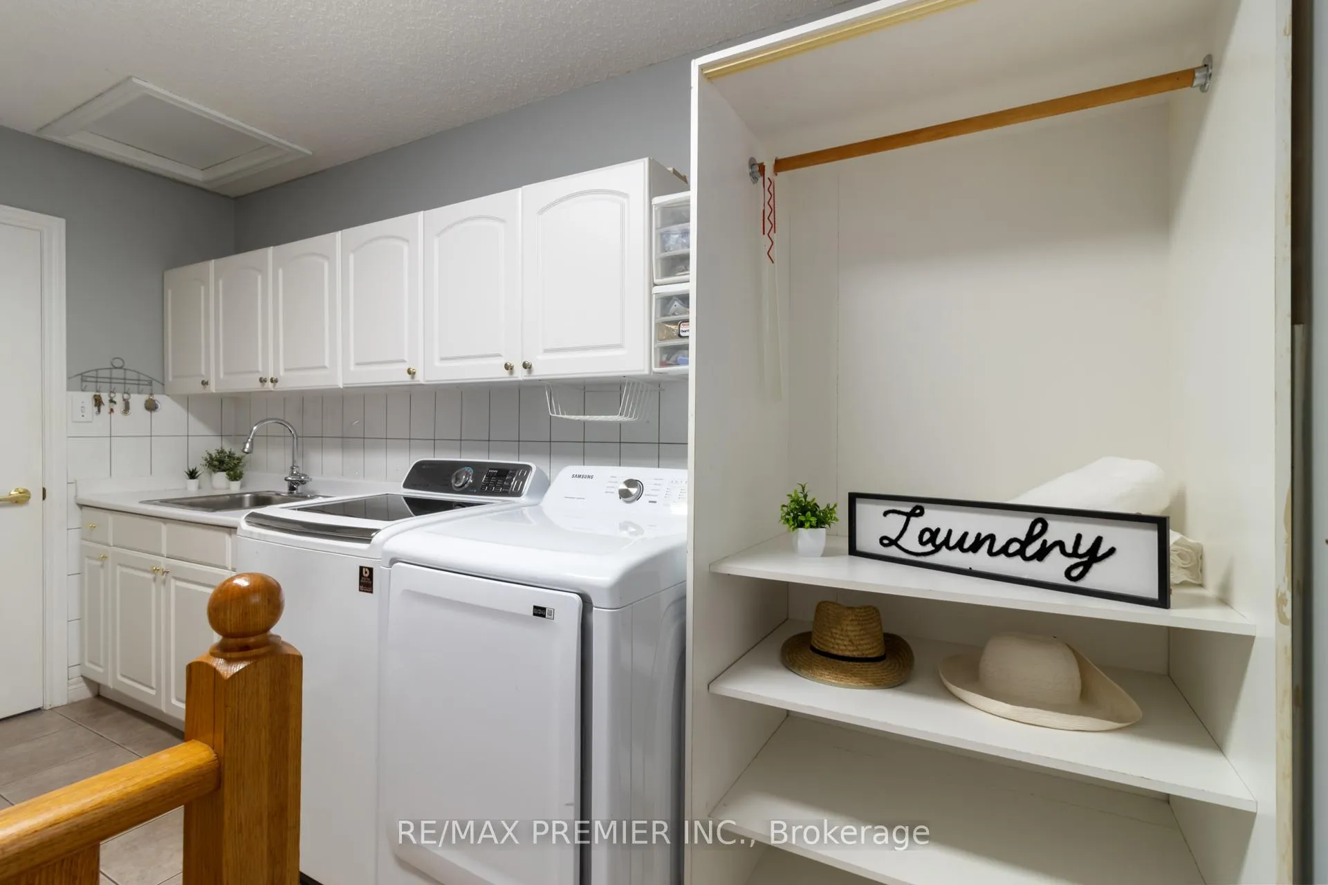 Photo 26 of 78 Rosanna Crescent, Vaughan, Maple — HOMEH