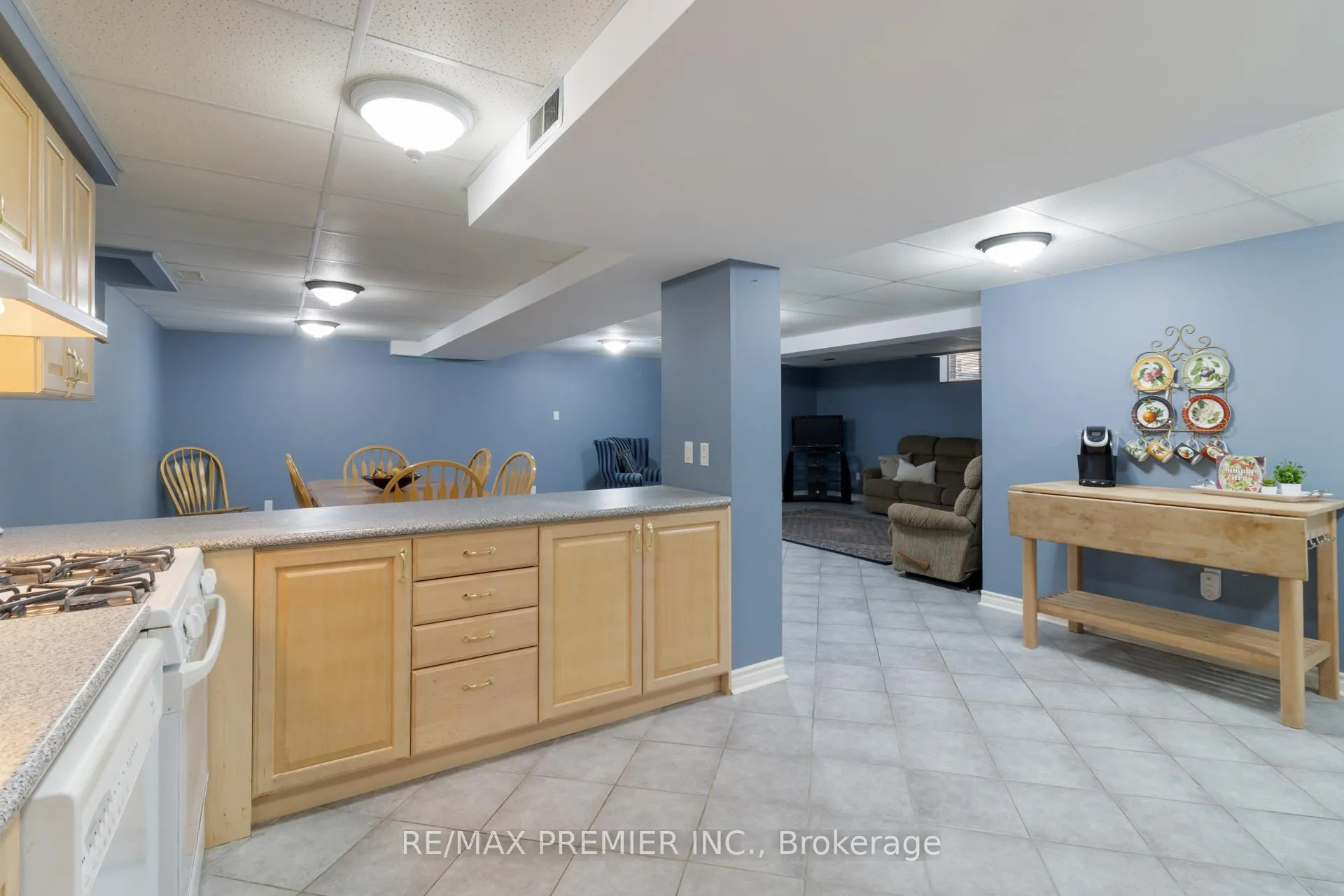 Photo 30 of 78 Rosanna Crescent, Vaughan, Maple — HOMEH