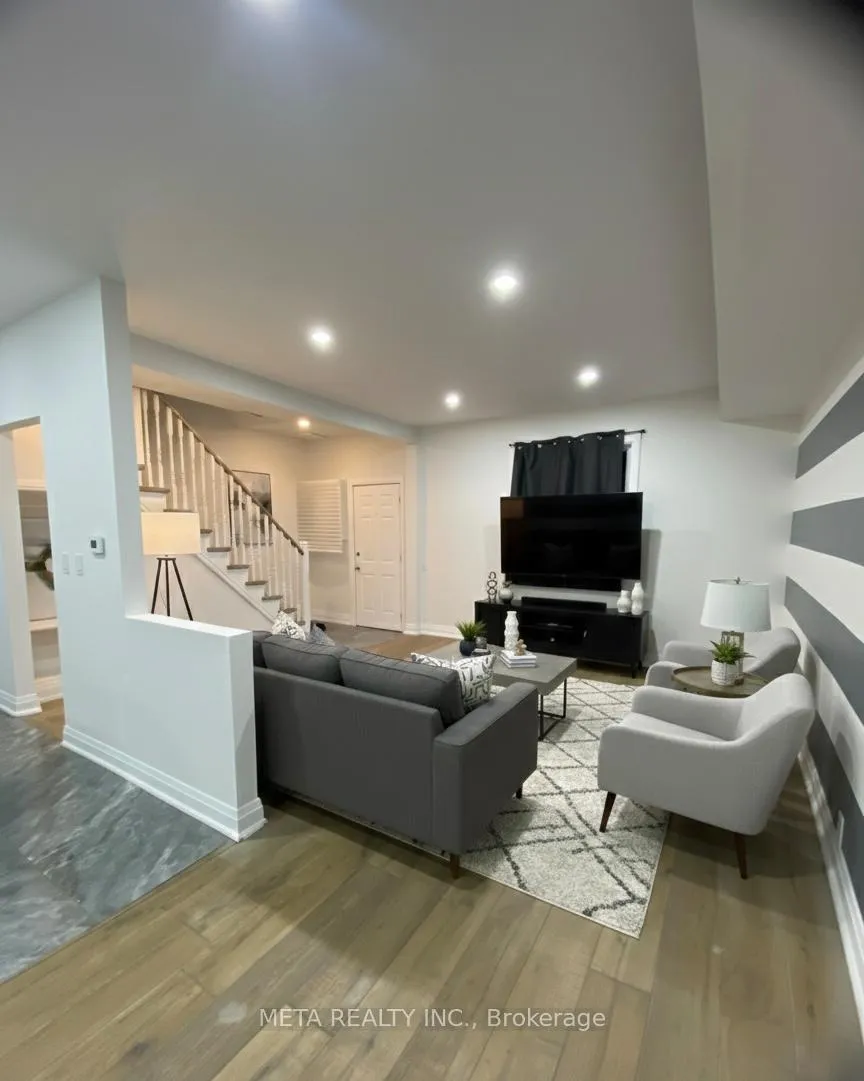 Photo 5 of 636 Union Street, Peterborough, Town Ward 3 — HOMEH