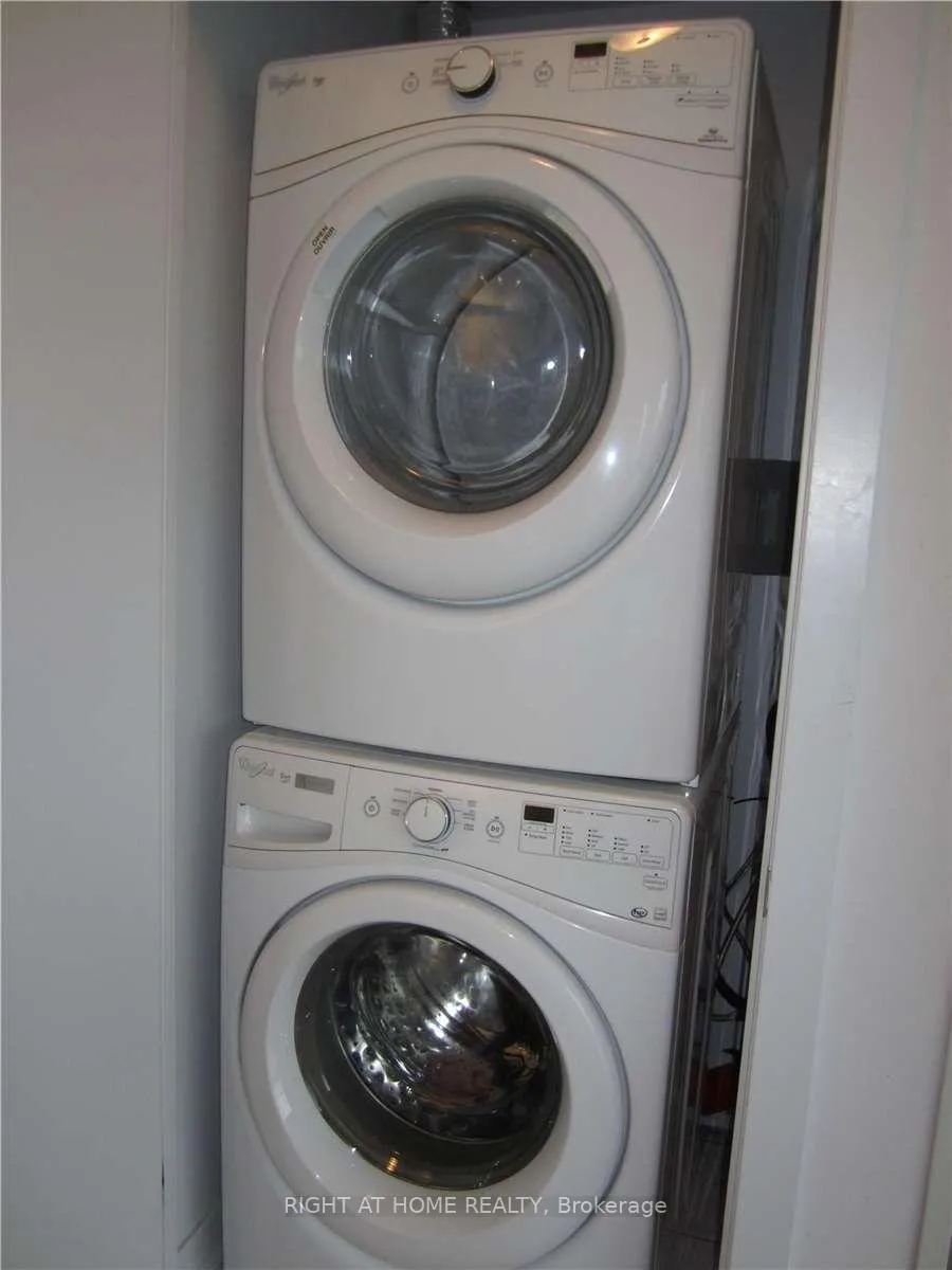 Photo 11 of Unit 1108, 60 Berwick Avenue, Toronto, Yonge-Eglinton — HOMEH