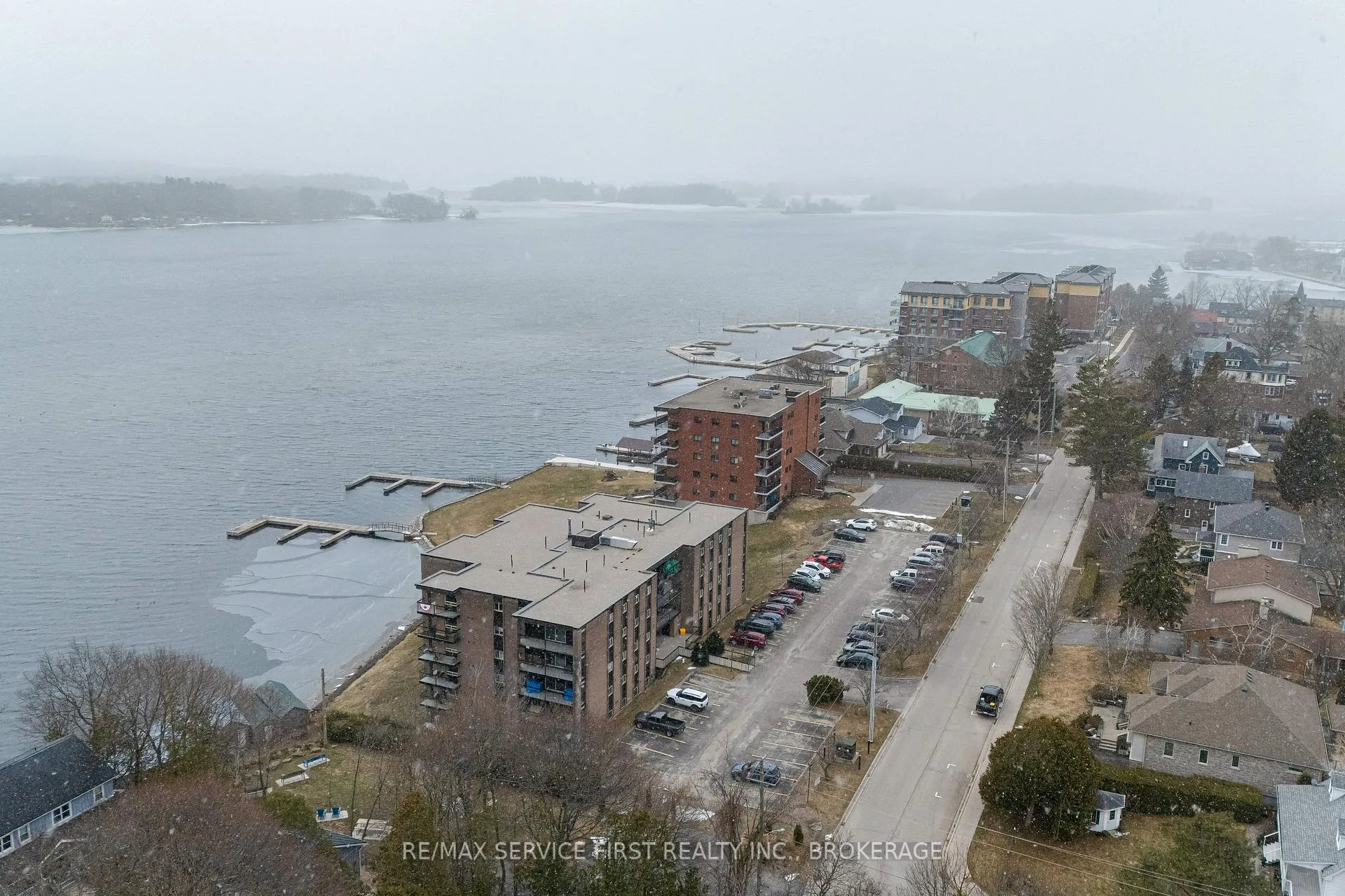 Photo 6 of Unit 301, 610 William Street S, Gananoque — HOMEH