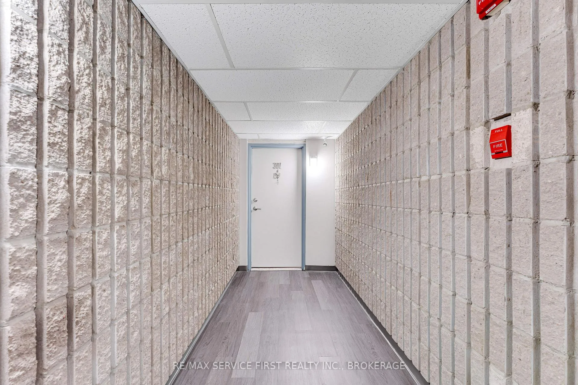 Photo 7 of Unit 301, 610 William Street S, Gananoque — HOMEH