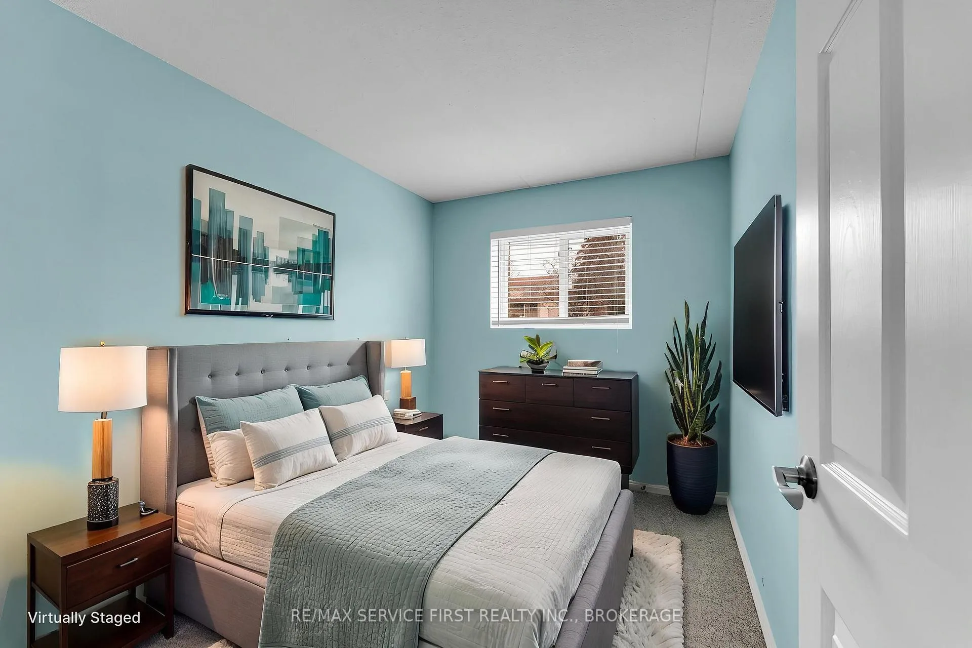 Photo 35 of Unit 301, 610 William Street S, Gananoque — HOMEH