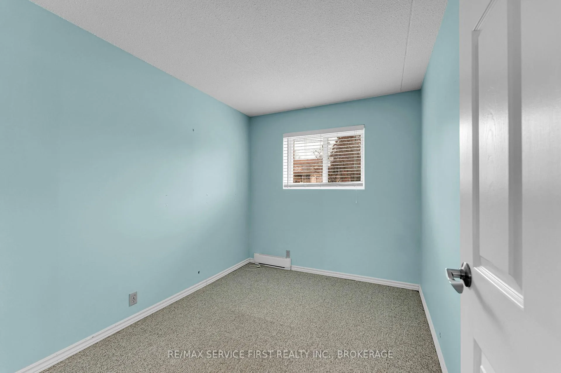 Photo 36 of Unit 301, 610 William Street S, Gananoque — HOMEH