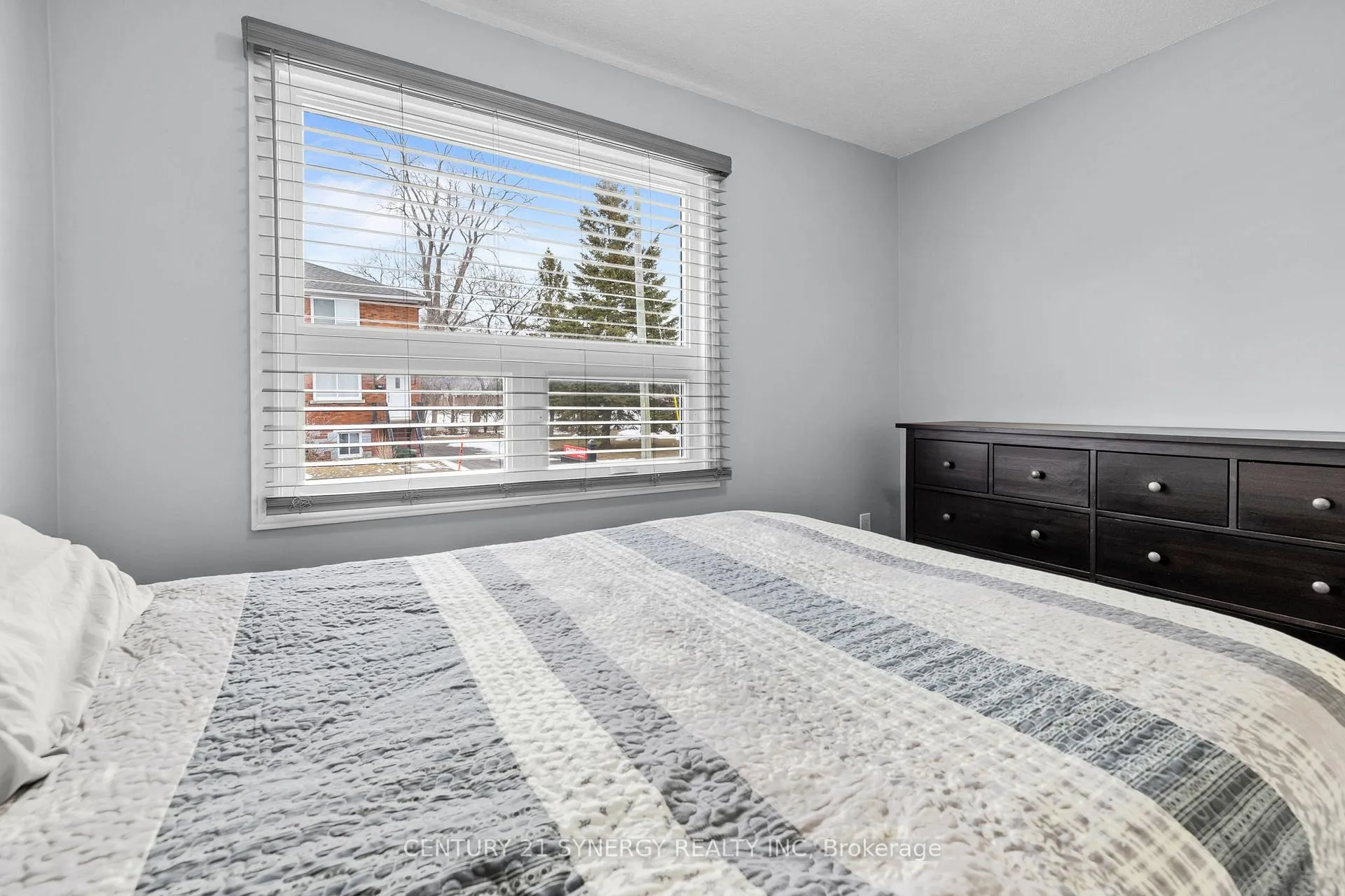 Photo 20 of 404 Dieppe Street, Ottawa, Vanier — HOMEH