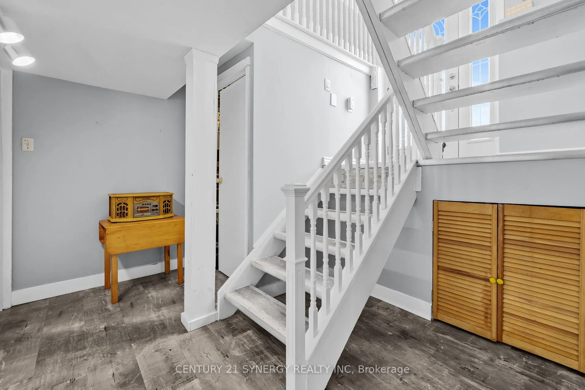 Photo 21 of 404 Dieppe Street, Ottawa, Vanier — HOMEH