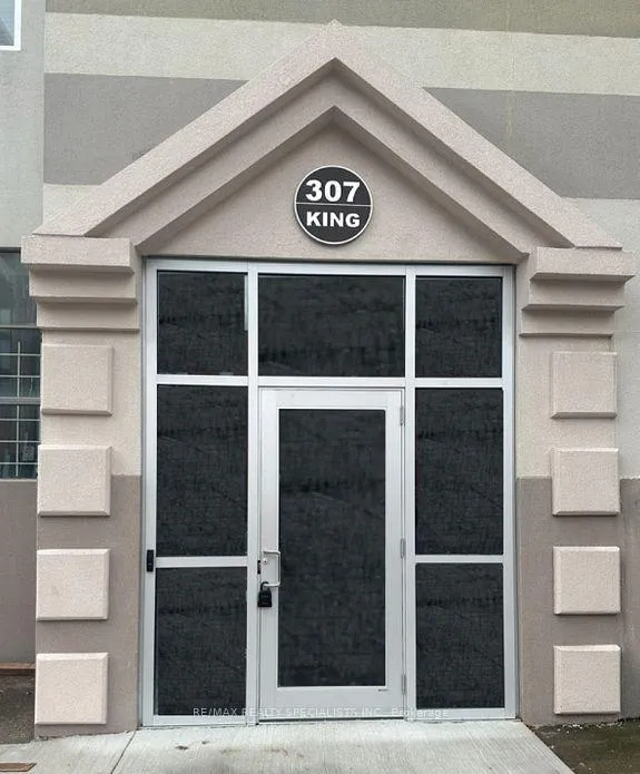 Front of Unit 203, 307 King Street E