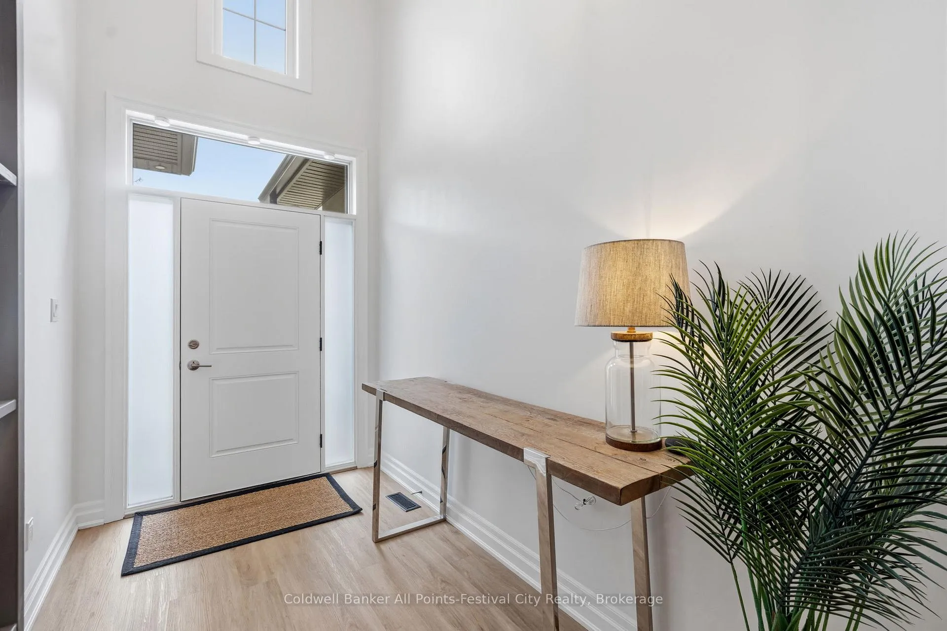 Photo 10 of Unit Unit #6, 9861 Glendon Drive, Middlesex Centre, Rural Middlesex Centre — HOMEH