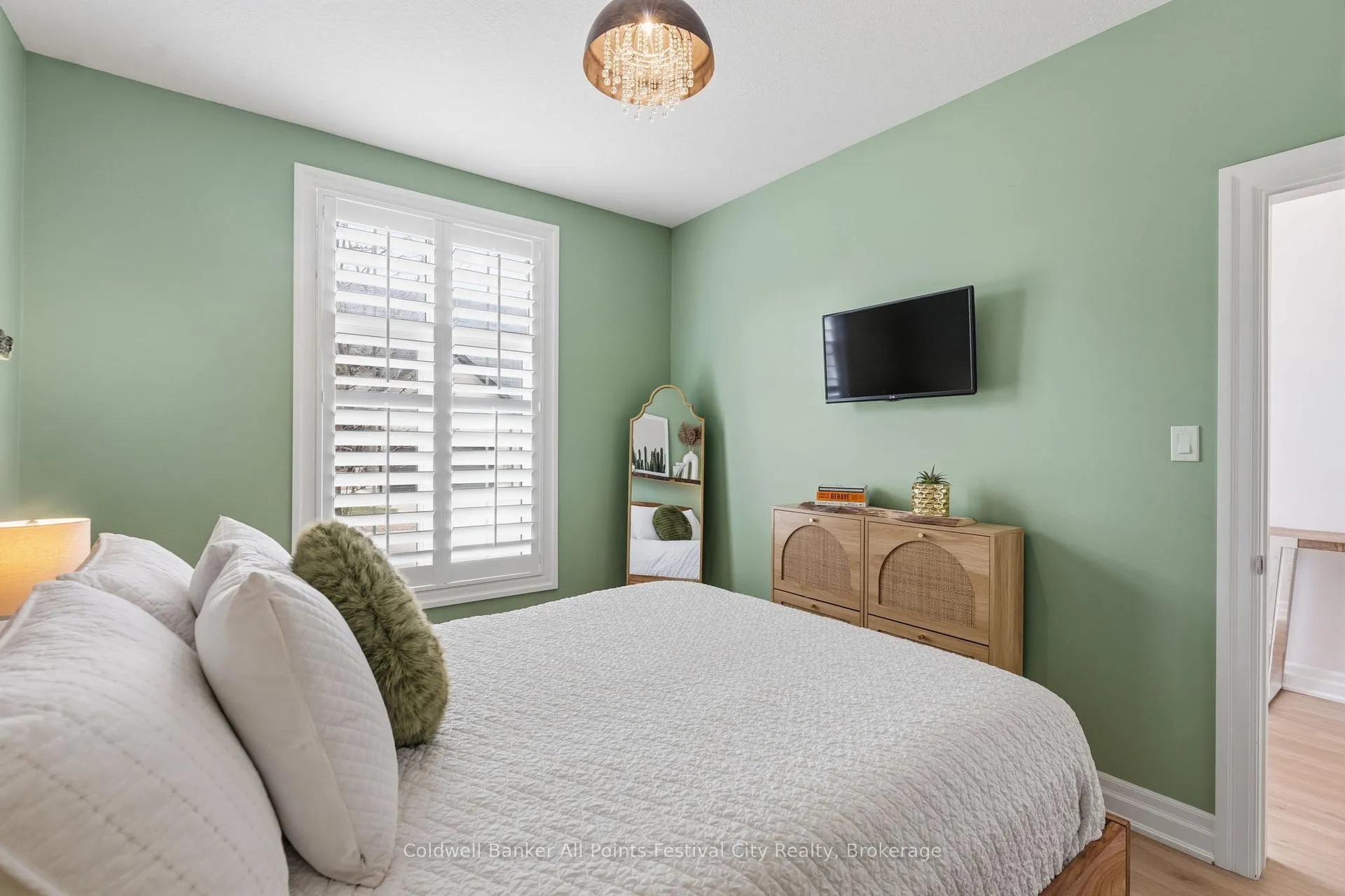 Photo 12 of Unit Unit #6, 9861 Glendon Drive, Middlesex Centre, Rural Middlesex Centre — HOMEH