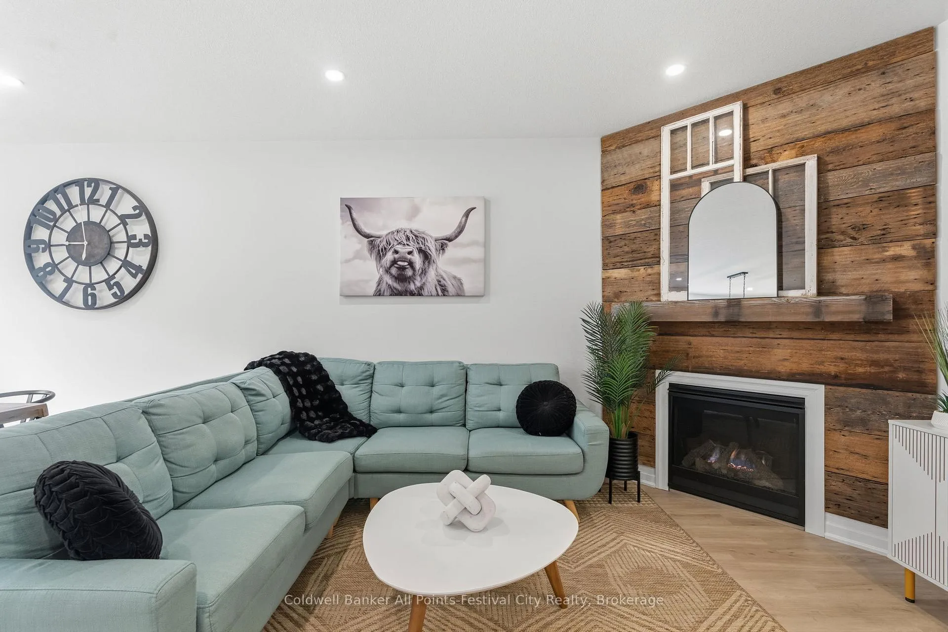 Photo 19 of Unit Unit #6, 9861 Glendon Drive, Middlesex Centre, Rural Middlesex Centre — HOMEH