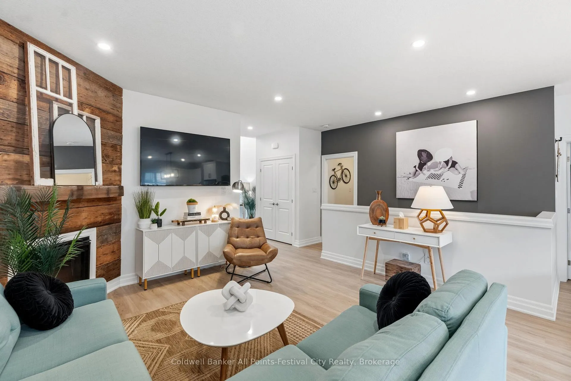 Photo 22 of Unit Unit #6, 9861 Glendon Drive, Middlesex Centre, Rural Middlesex Centre — HOMEH