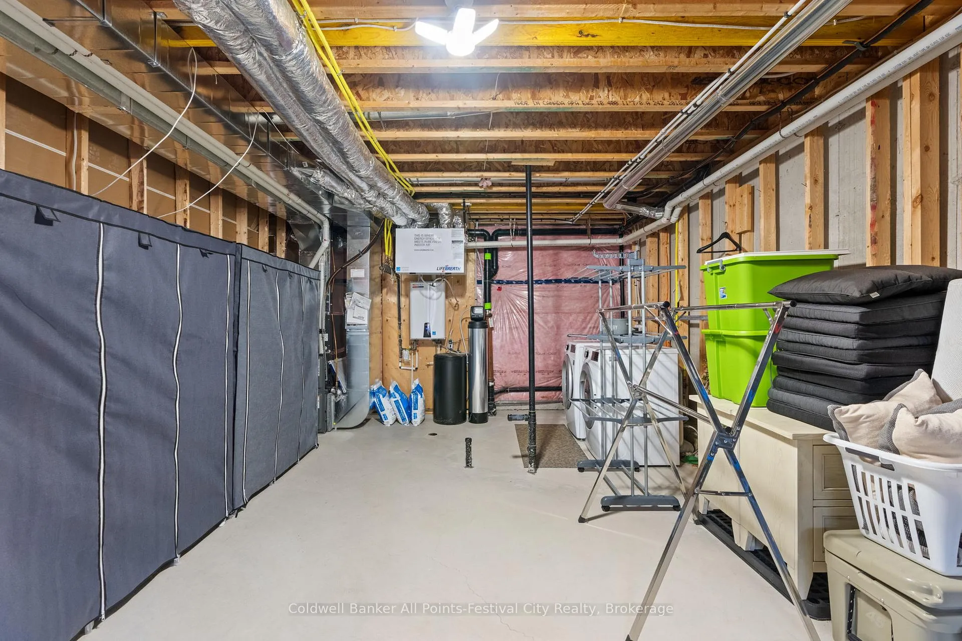 Photo 36 of Unit Unit #6, 9861 Glendon Drive, Middlesex Centre, Rural Middlesex Centre — HOMEH