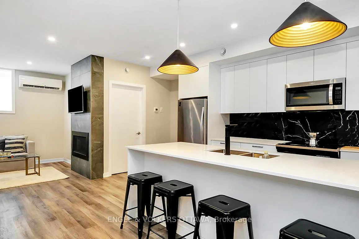 Photo 8 of Unit 4, 350 Winona Avenue, Ottawa, Westboro South — HOMEH