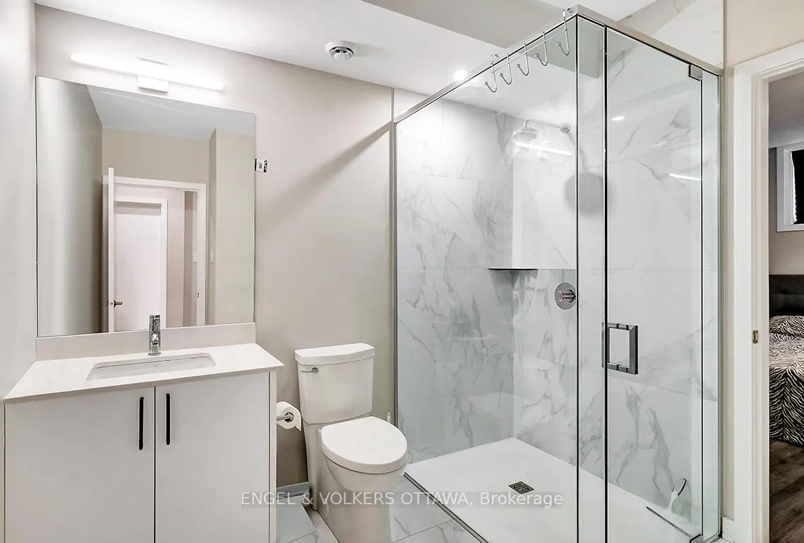 Photo 11 of Unit 4, 350 Winona Avenue, Ottawa, Westboro South — HOMEH