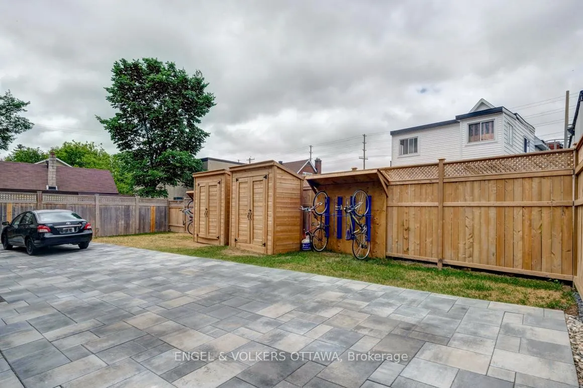 Photo 13 of Unit 4, 350 Winona Avenue, Ottawa, Westboro South — HOMEH