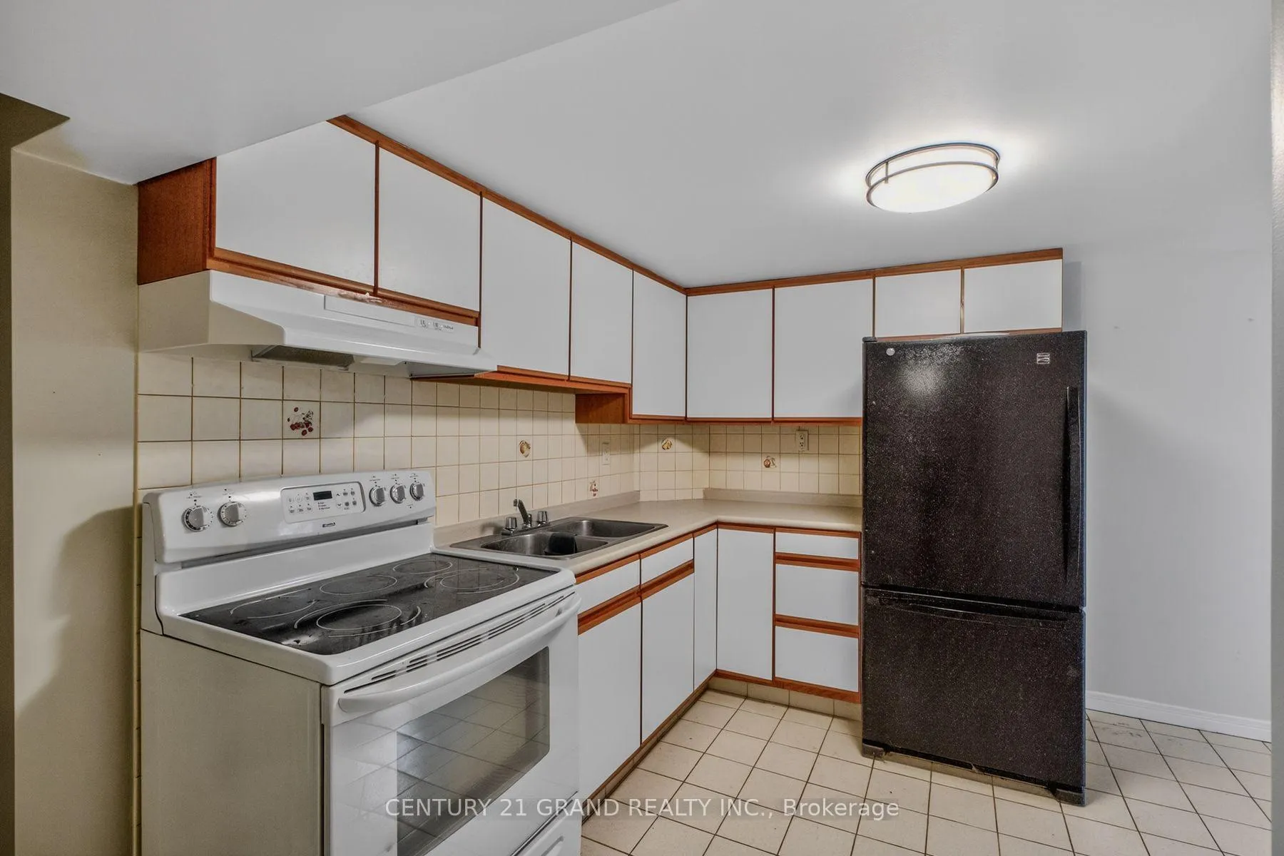 Photo 34 of 19 Adams Lane, Norfolk, Simcoe — HOMEH