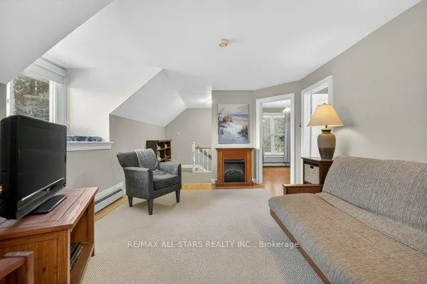 Photo 14 of 421 Hayes Line, Cavan Monaghan, Cavan Twp — HOMEH