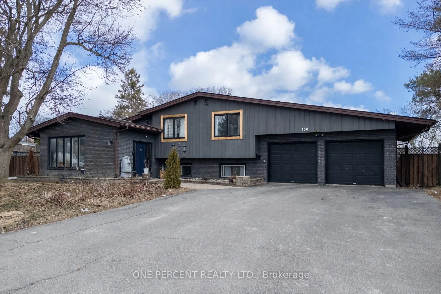 Photo 1 of 100 Montrose Road, Quinte West, Sidney Ward — HOMEH