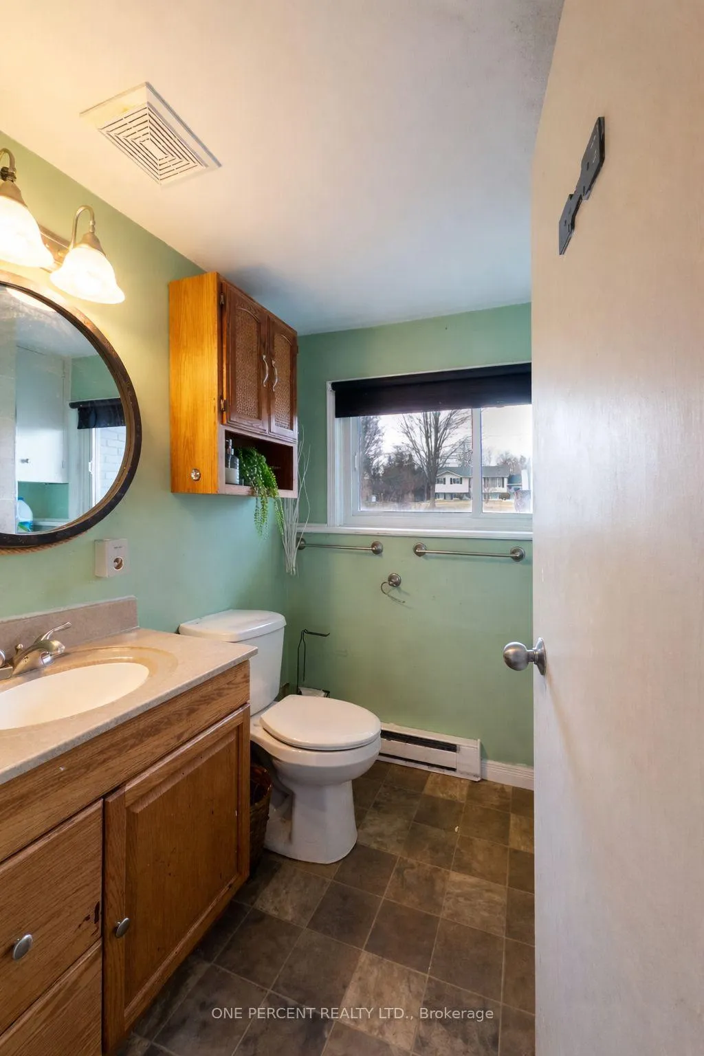 Photo 14 of 100 Montrose Road, Quinte West, Sidney Ward — HOMEH
