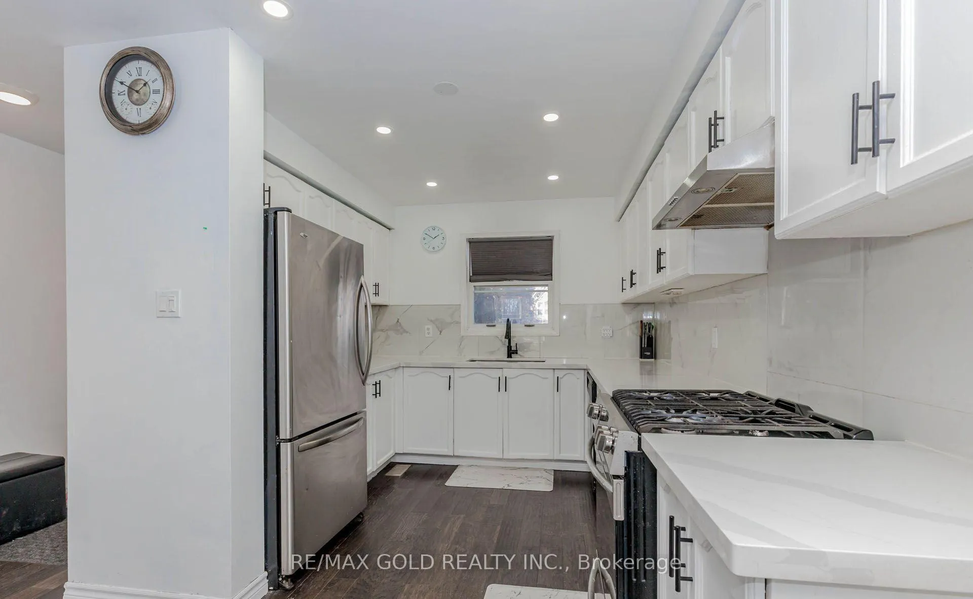 Photo 6 of 55 Desert Sand Drive, Brampton, Sandringham-Wellington — HOMEH
