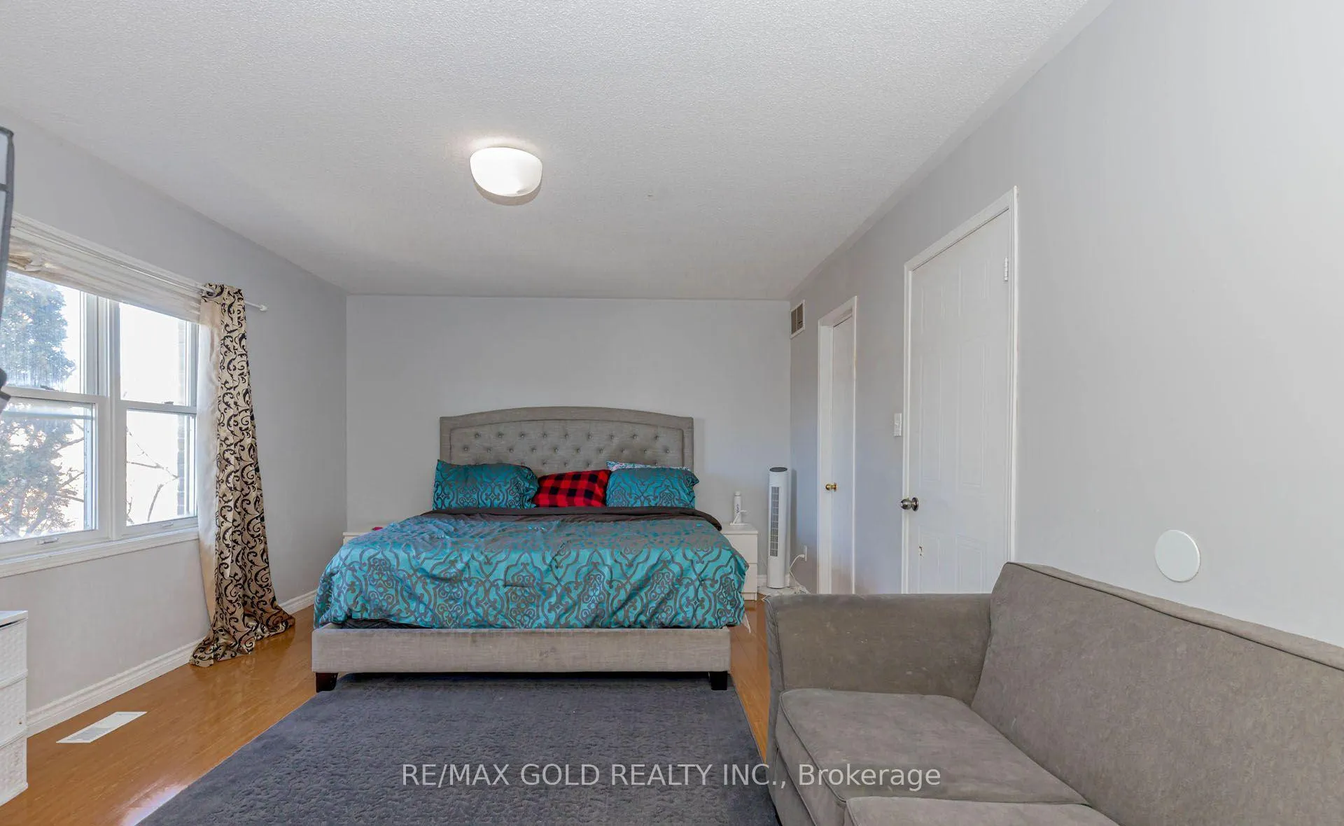 Photo 14 of 55 Desert Sand Drive, Brampton, Sandringham-Wellington — HOMEH