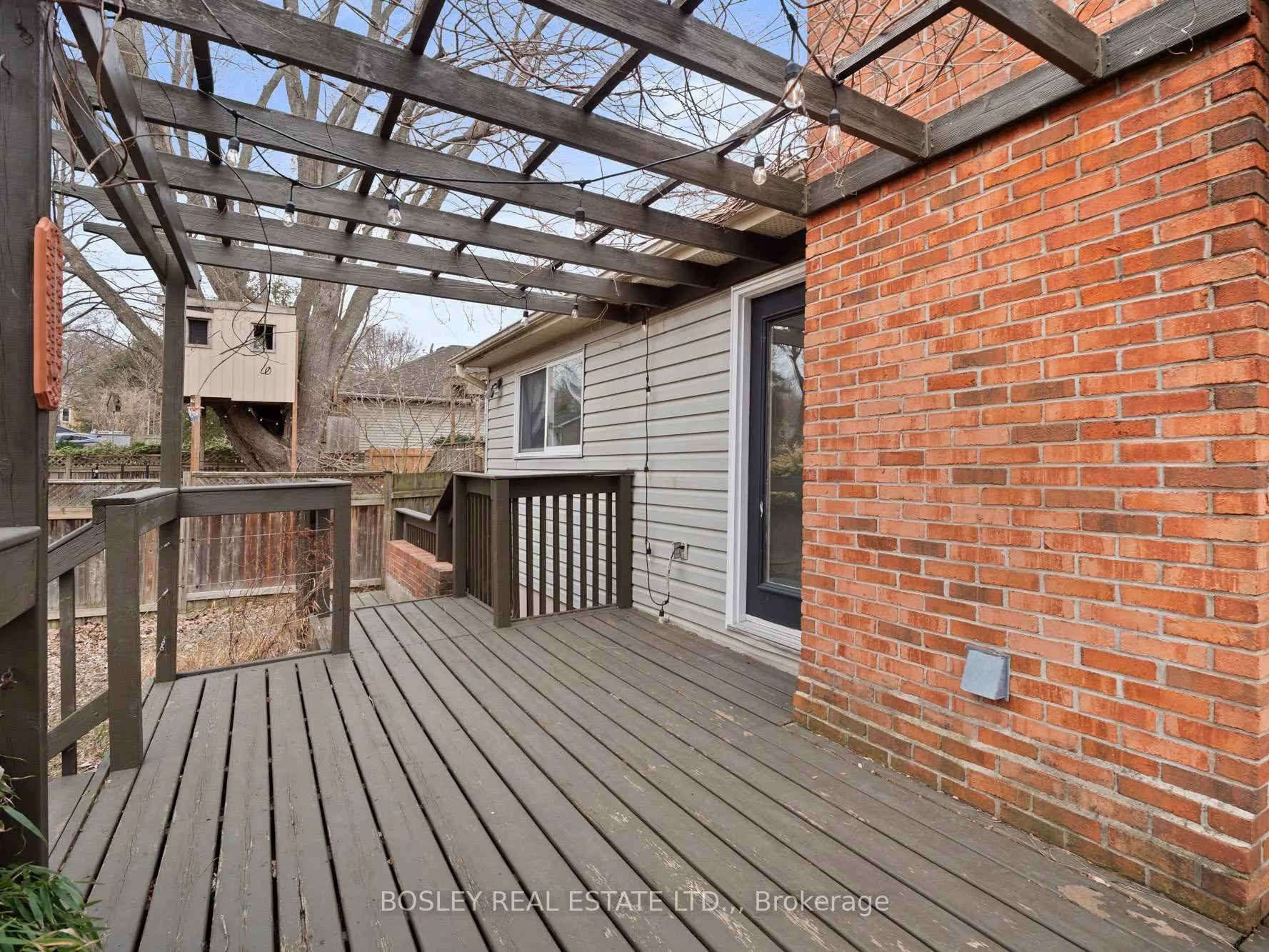 Photo 30 of 8 Emmett Street, Pelham, Fonthill — HOMEH