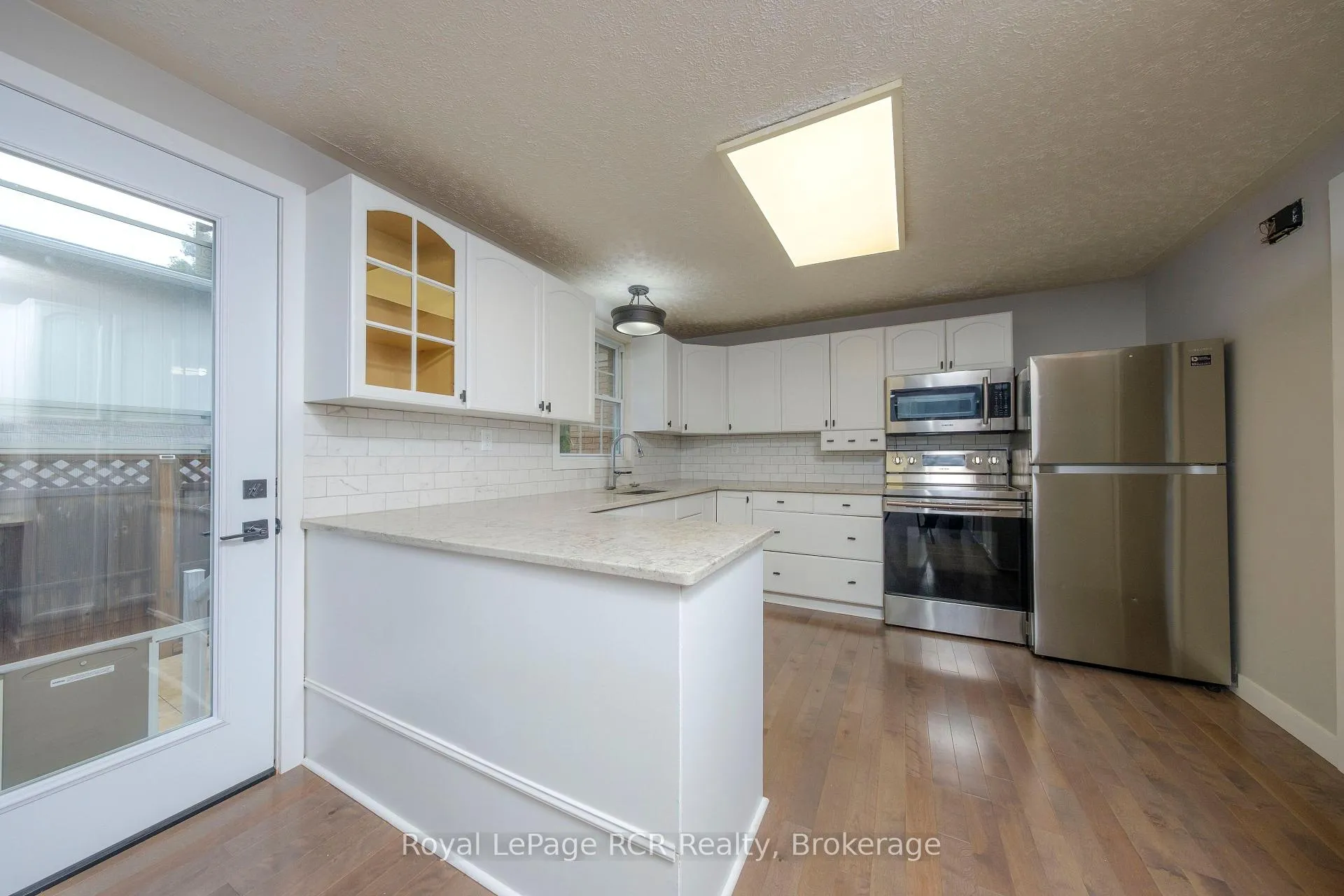 Photo 11 of 427 Highland Drive, Kincardine — HOMEH