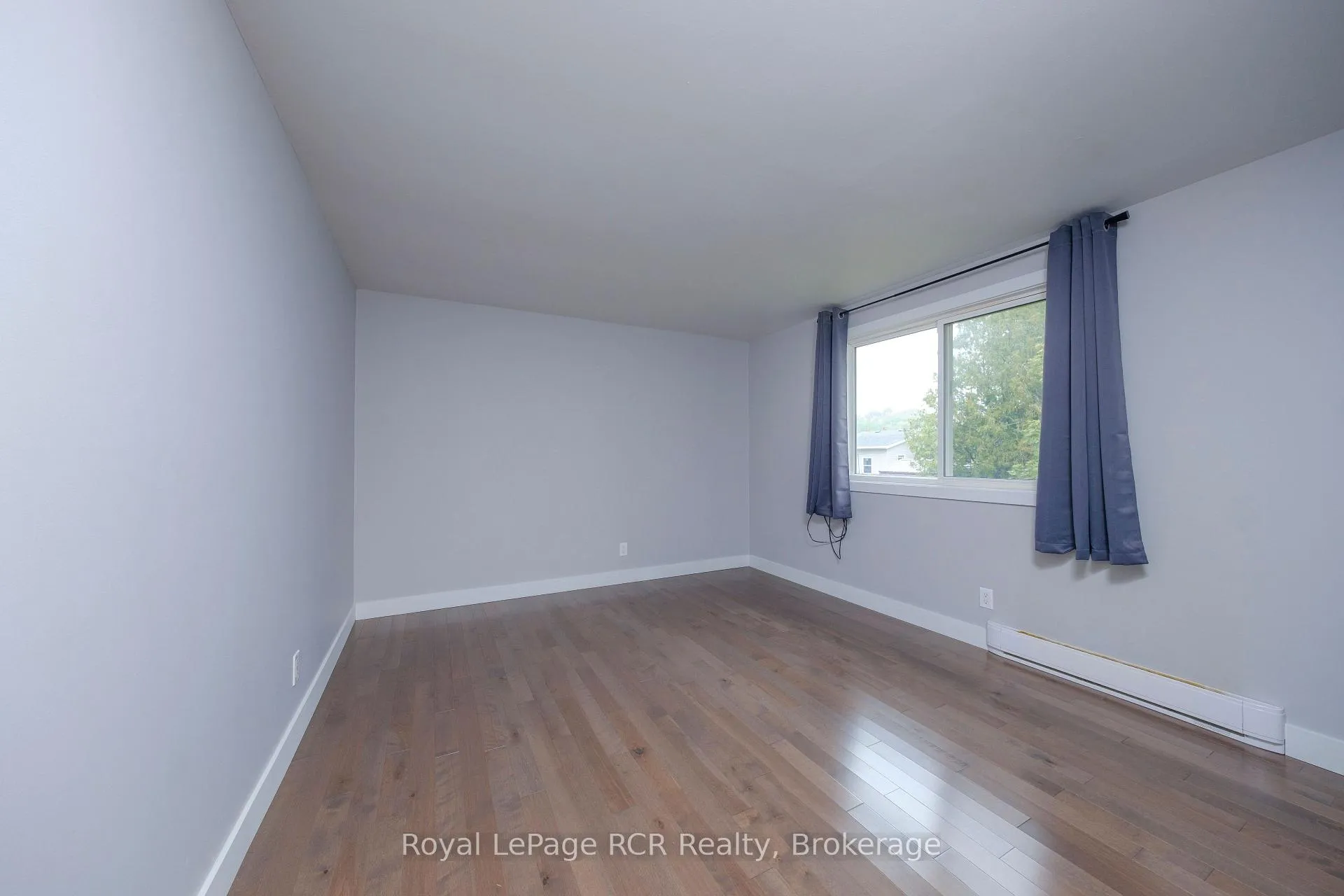 Photo 16 of 427 Highland Drive, Kincardine — HOMEH