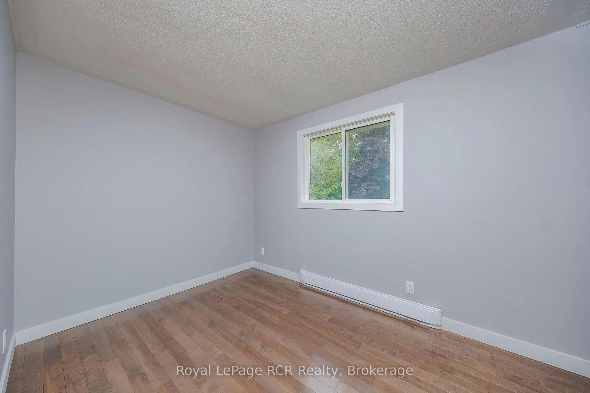 Photo 19 of 427 Highland Drive, Kincardine — HOMEH