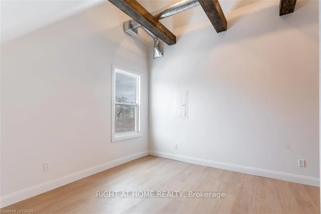 Photo 9 of Unit 3, 113 Catharine Street N, Hamilton, Beasley — HOMEH
