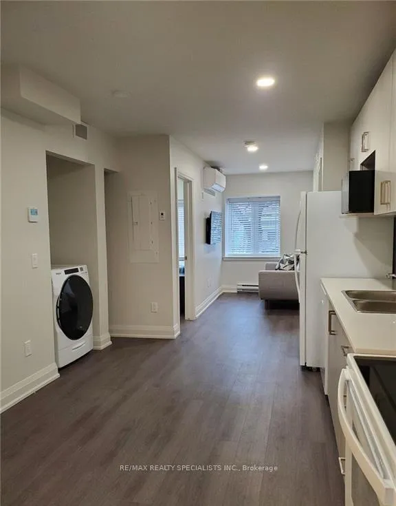 Photo 7 of Unit 202, 307 King Street, Hamilton, Beasley — HOMEH