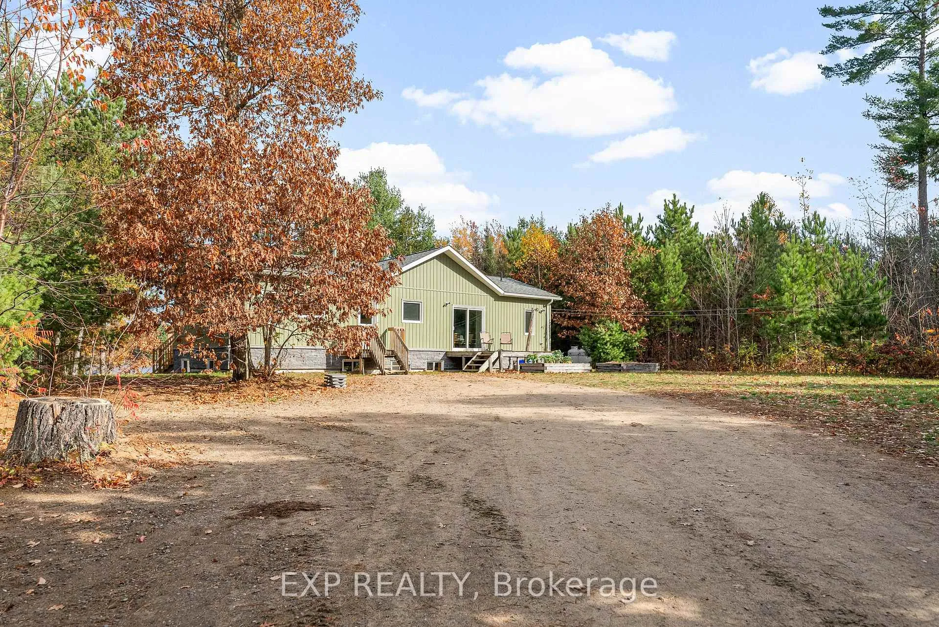 Photo 4 of 79 Warbler Way, Madawaska Valley, Madawaska Valley — HOMEH