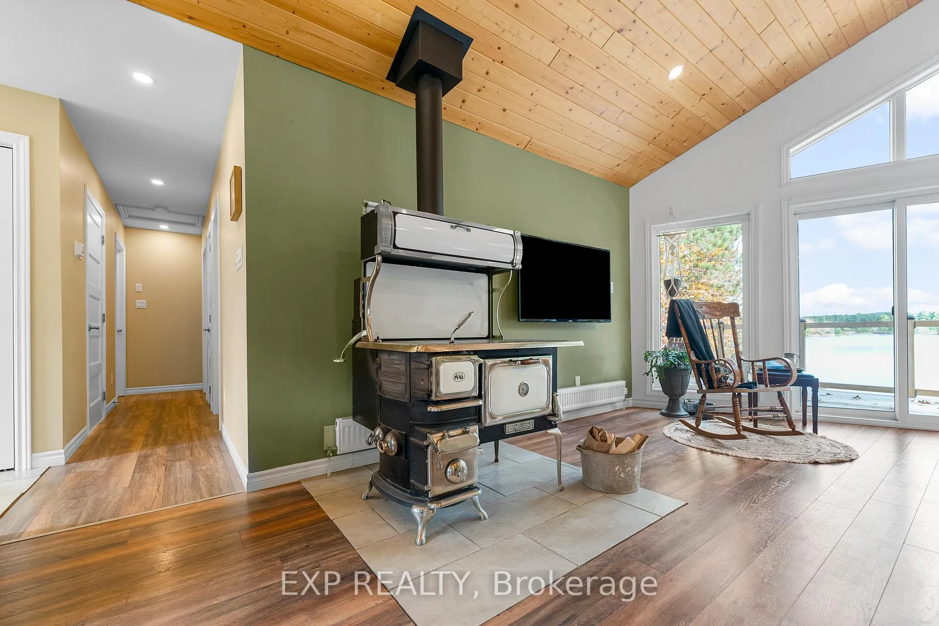 Photo 14 of 79 Warbler Way, Madawaska Valley, Madawaska Valley — HOMEH