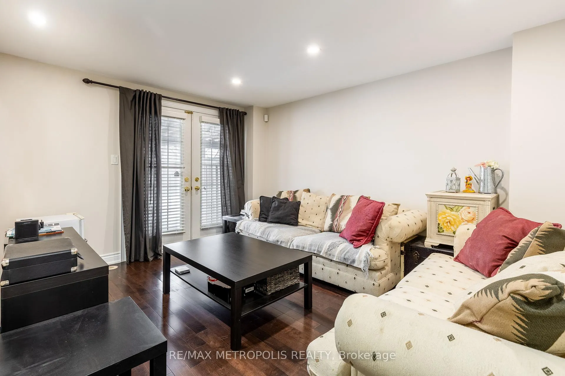 Photo 15 of 10 George Bogg Road, Vaughan, East Woodbridge — HOMEH