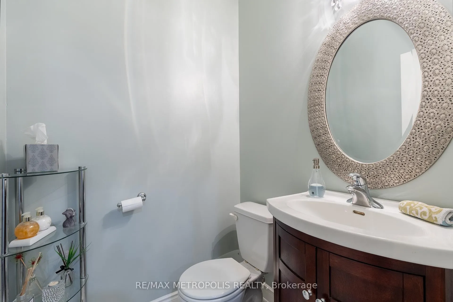 Photo 26 of 10 George Bogg Road, Vaughan, East Woodbridge — HOMEH